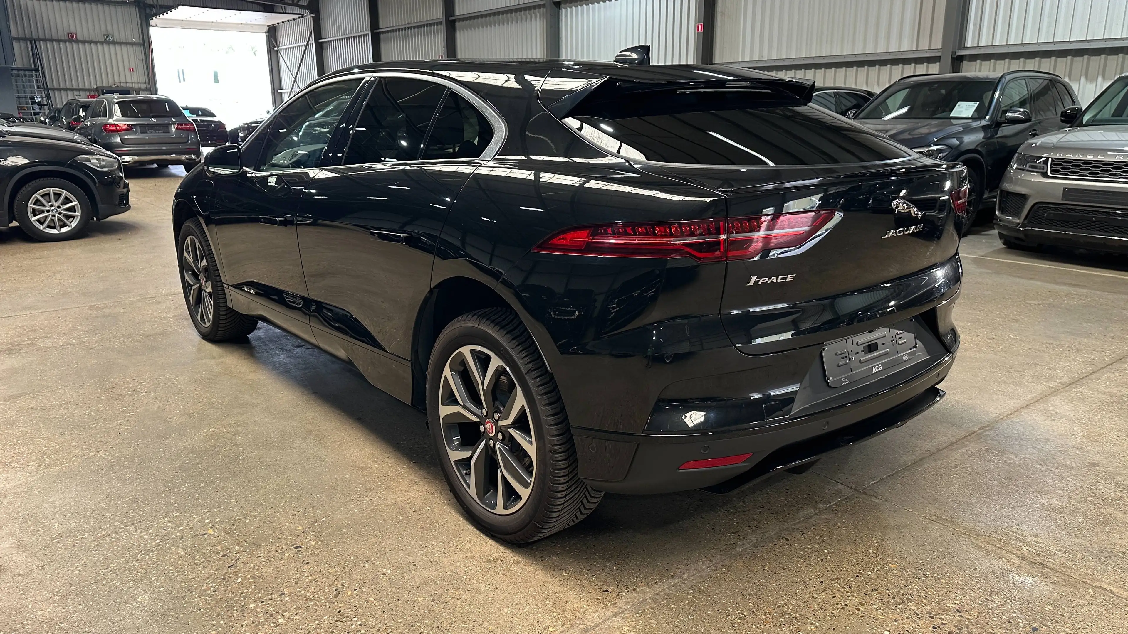 Jaguar I-Pace I-Pace 90 kWh EV320 HSE — photo 6