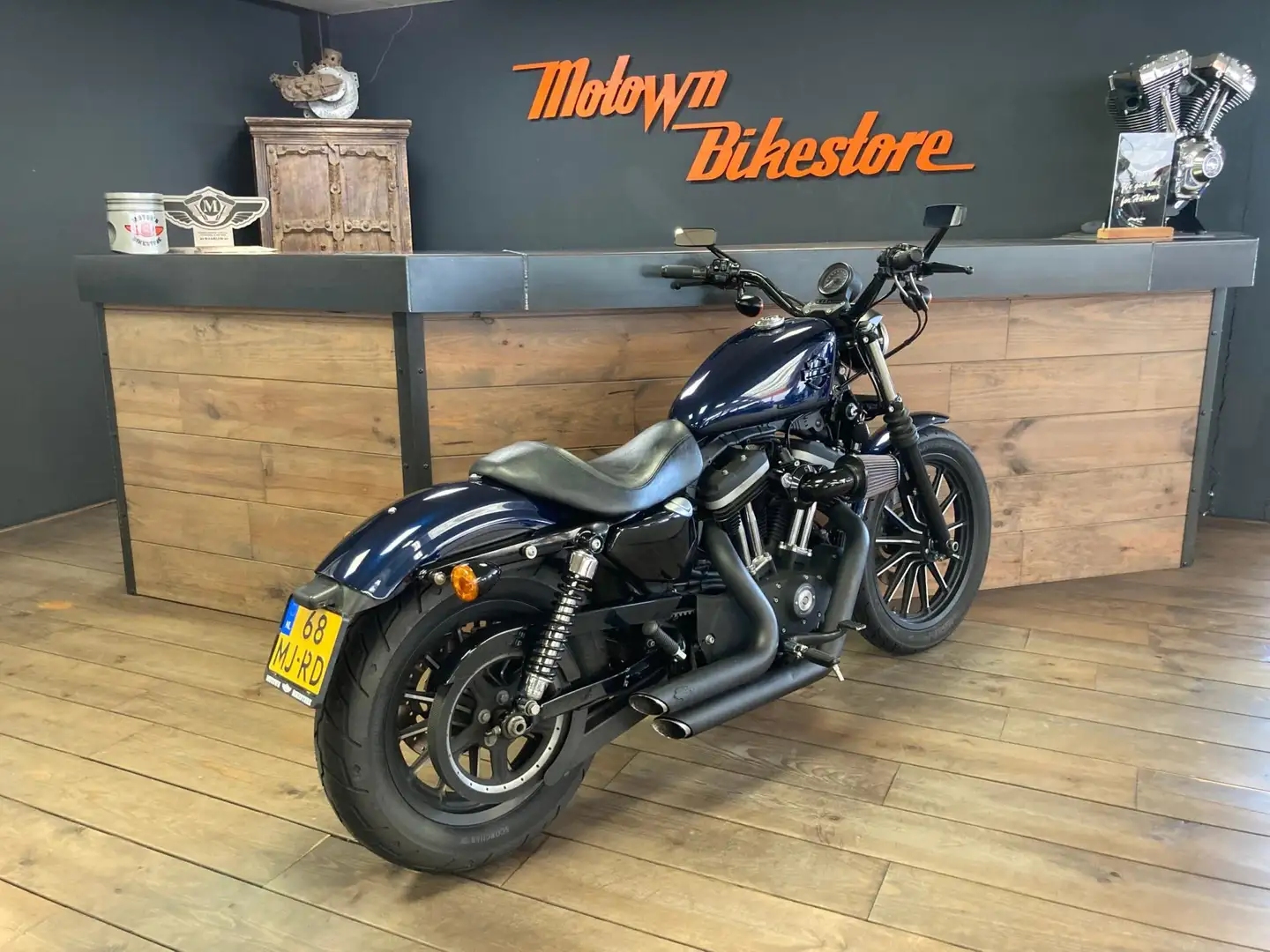 Harley-Davidson Sportster XL 883 N Iron Vance & Hines Bleu Pearl Blu/Azzurro - 2