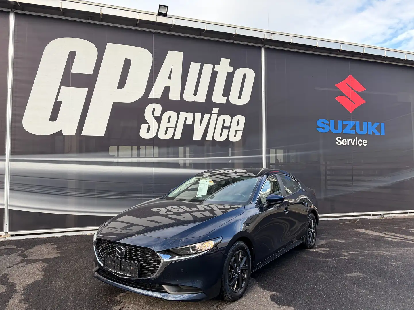 Mazda 3 Mazda 3 Sedan e-Skyactiv G122 Comfort+ Blau - 2