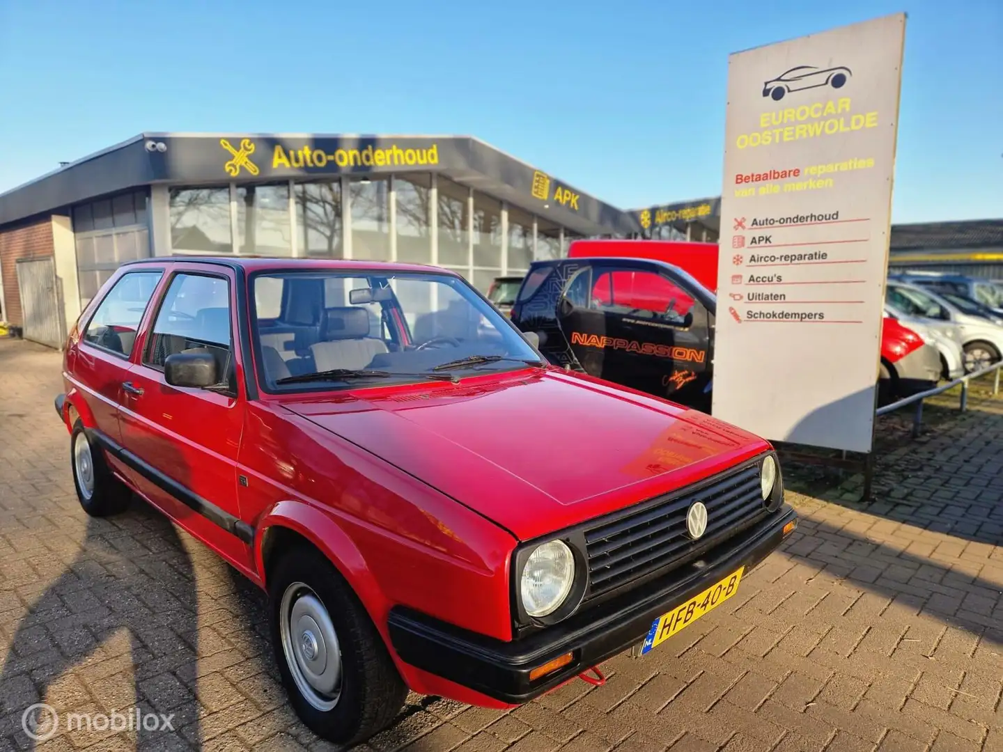Volkswagen Golf 1.3 INCL NWE APK//NWE BANDEN Red - 1