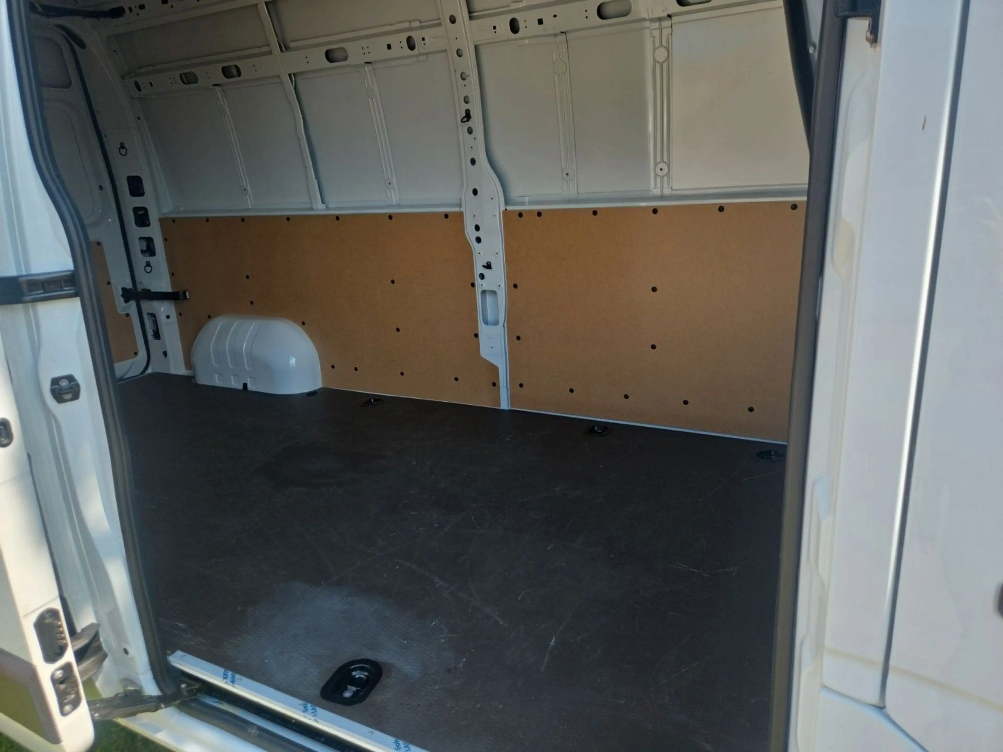Nissan Interstar Tekna L3H2 3,5t dCi 180PS Kasten FWD 6MT Euro 6d — photo 12