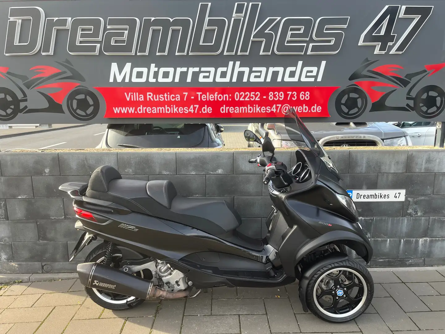 Piaggio MP3 500 SPORT**AKRAPOVIC**GROßE INSPEKTION NEU** Negro - 1