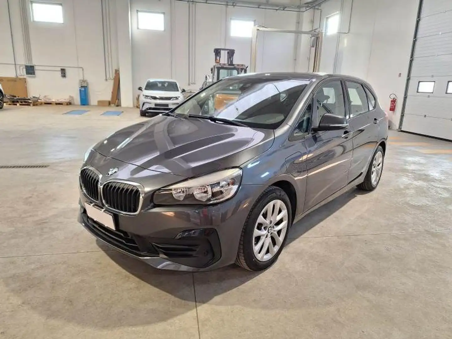 BMW 225 xe Active Tourer iPerformance Business aut. Grigio - 1