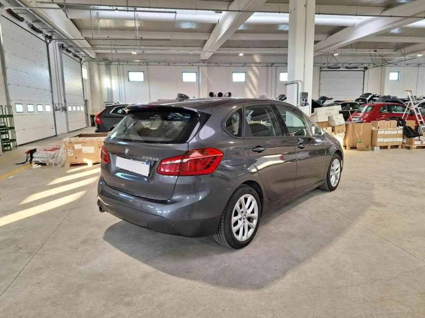 BMW 225 xe Active Tourer iPerformance Business aut. Grigio - 2