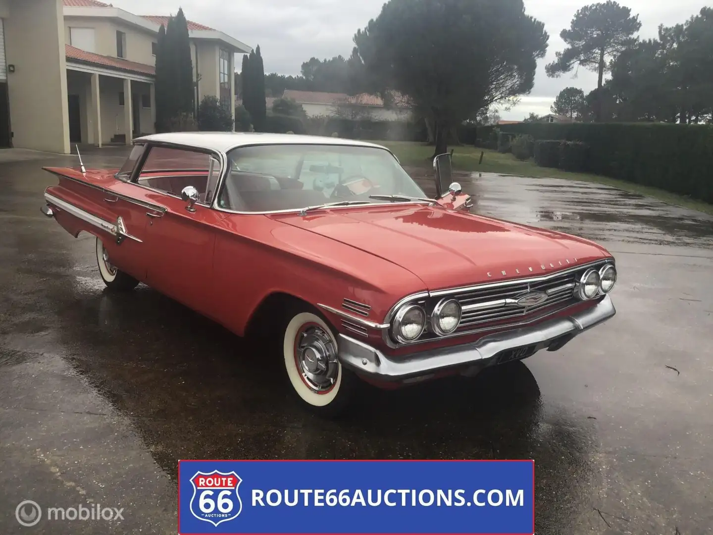 Chevrolet Impala Sedan | Route 66 Auctions Rood - 1