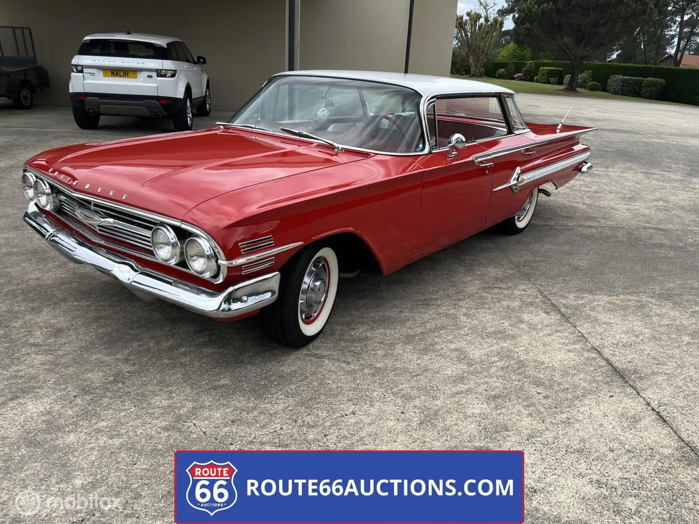 Chevrolet Impala Sedan | Route 66 Auctions Rood - 2