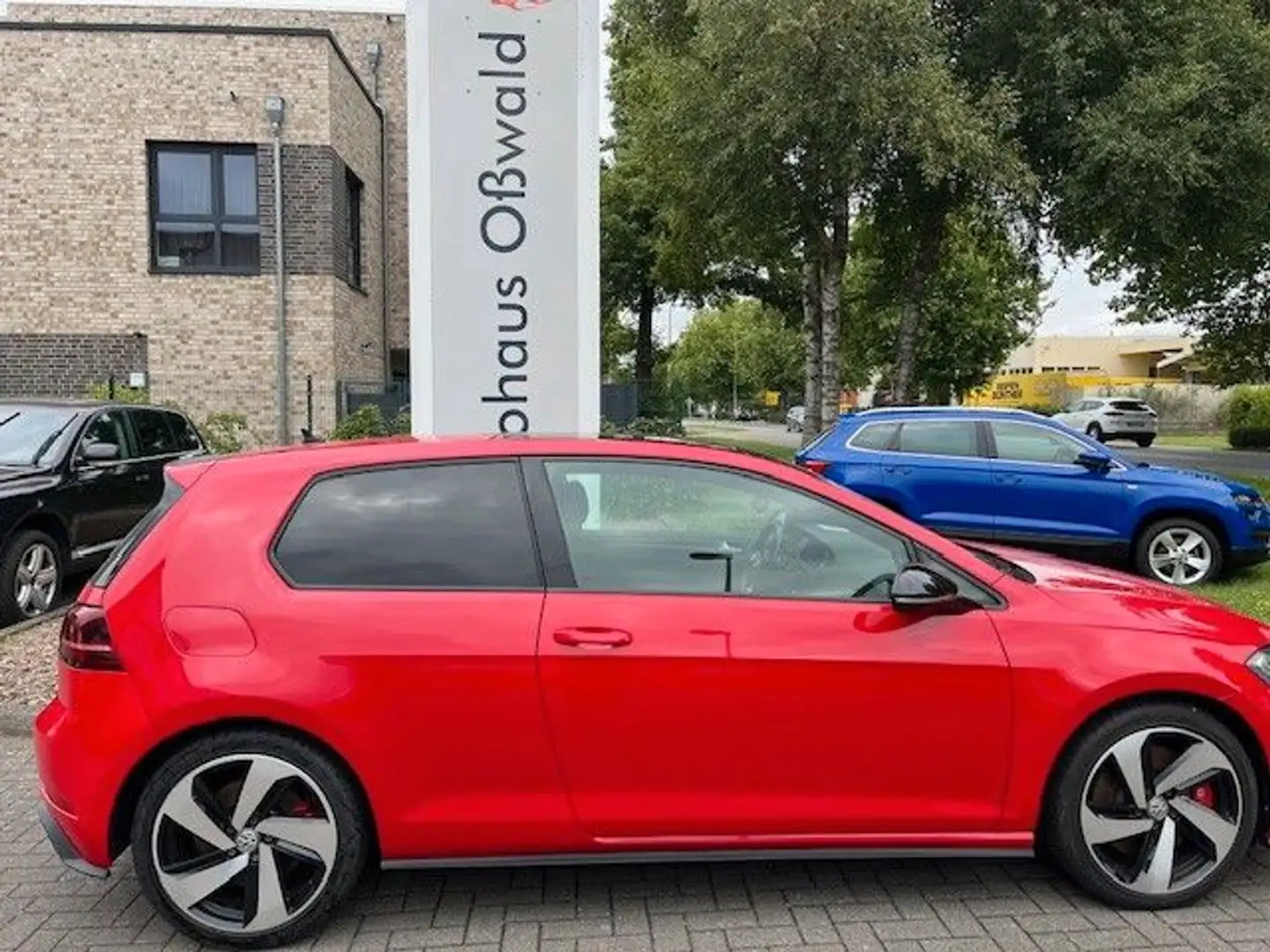 Volkswagen Golf VII Lim. GTI Performance BMT/Start-Stopp Rouge - 1