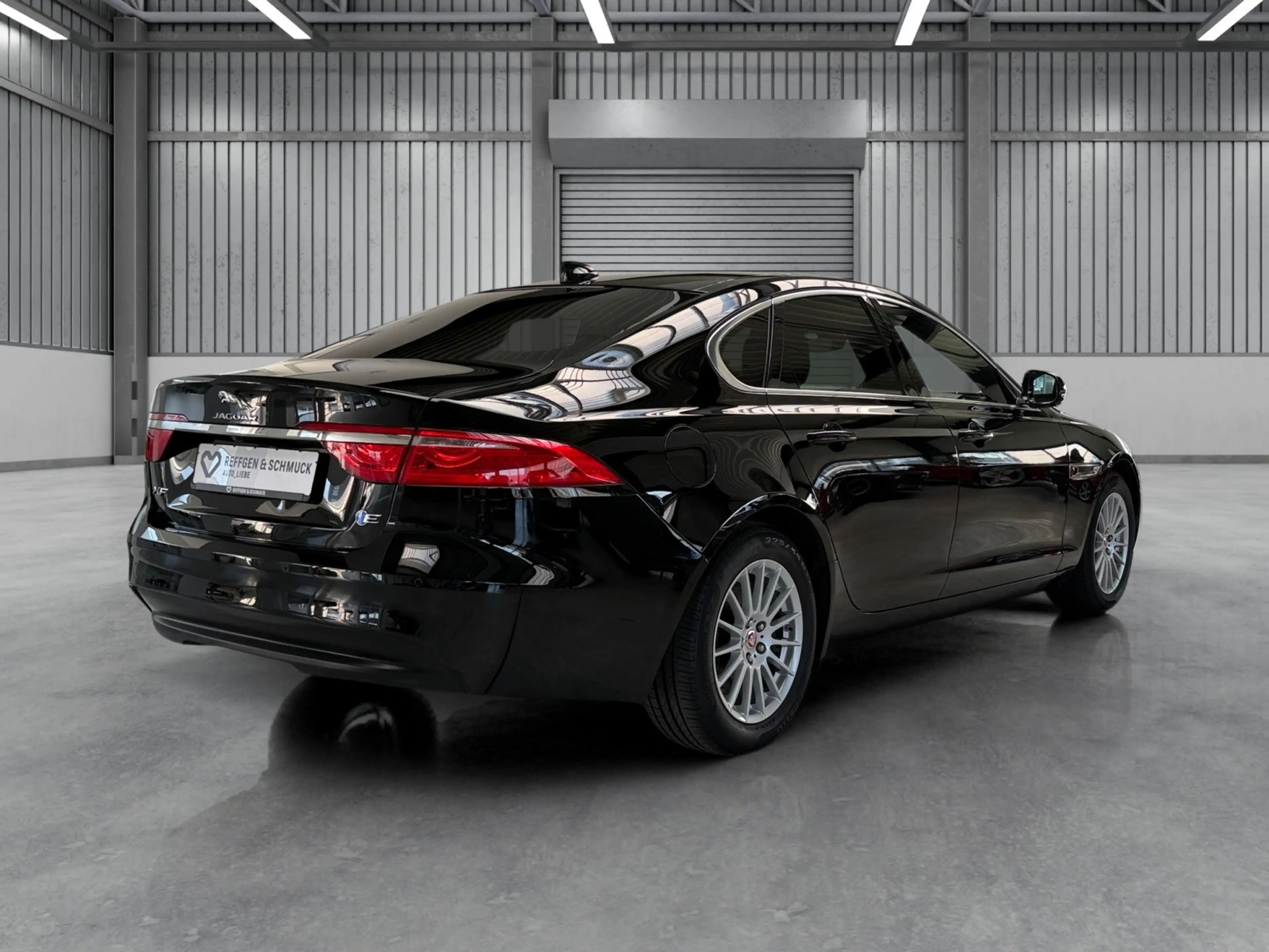Jaguar XF PURE AUTOMATIK+NAVI+PANO+MERIDIAN+360+ALU+TÜV — photo 13