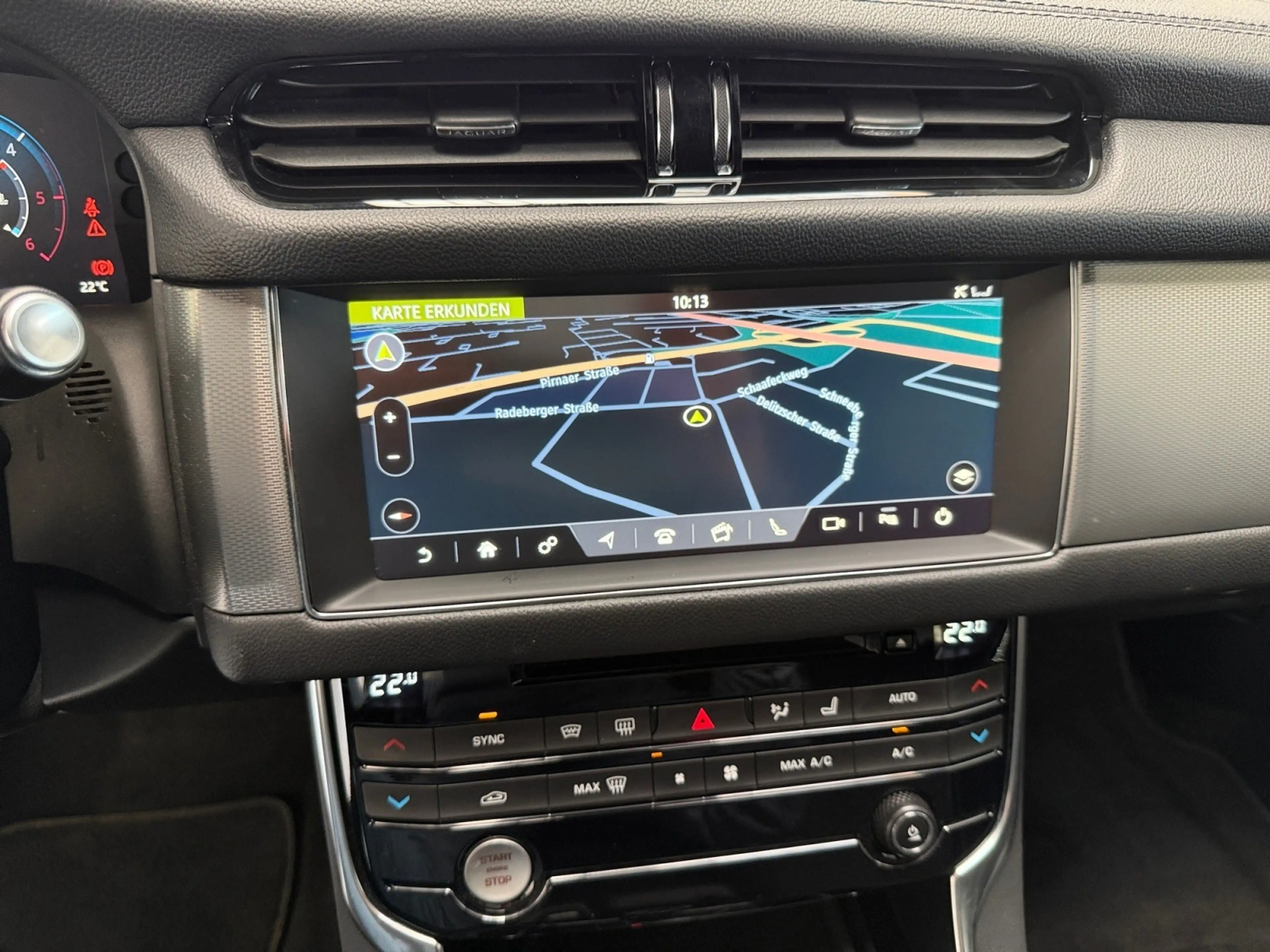 Jaguar XF PURE AUTOMATIK+NAVI+PANO+MERIDIAN+360+ALU+TÜV — photo 9