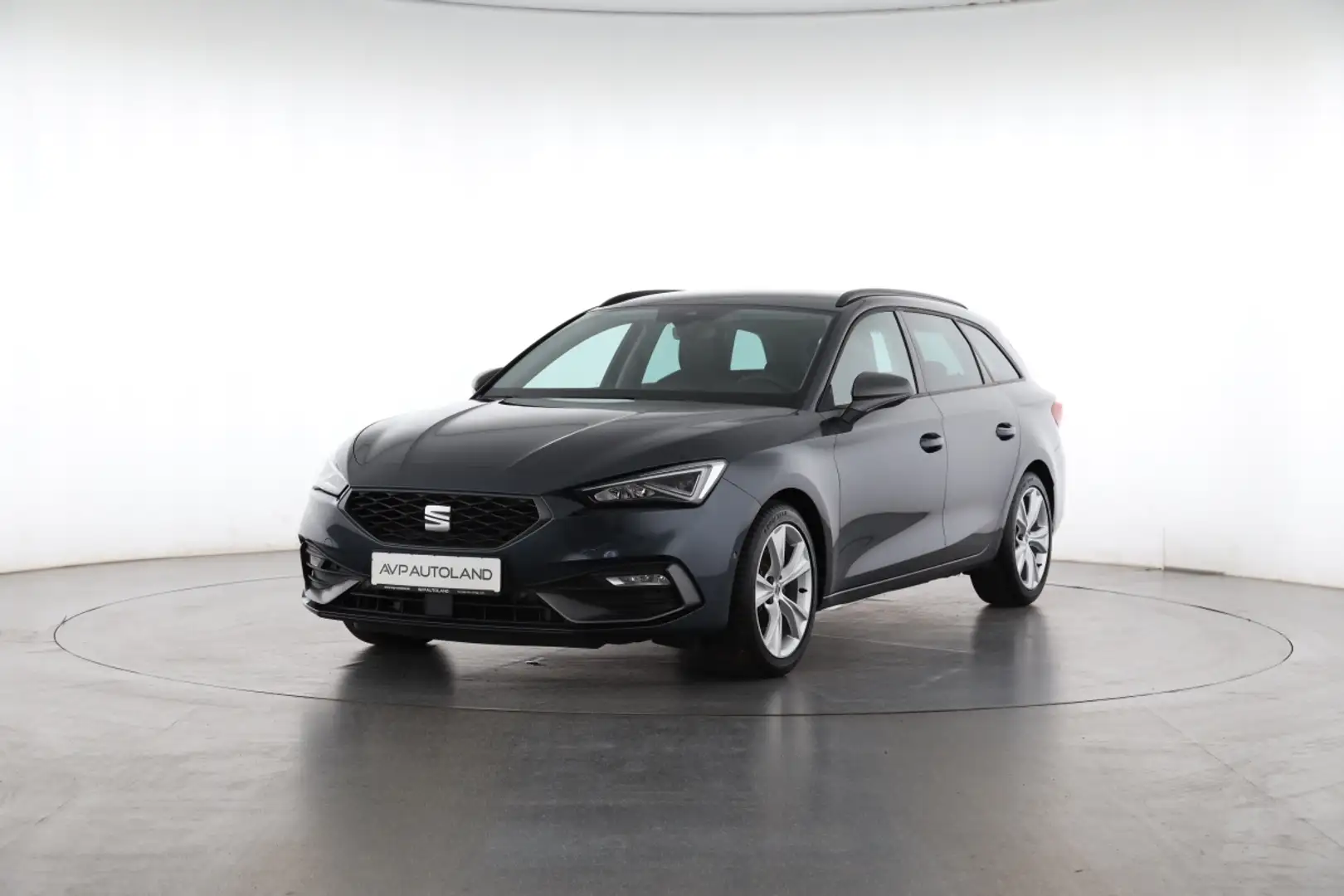 SEAT Leon Sportstourer 1.5 eTSI DSG FR | ACC | NAVI Gris - 2