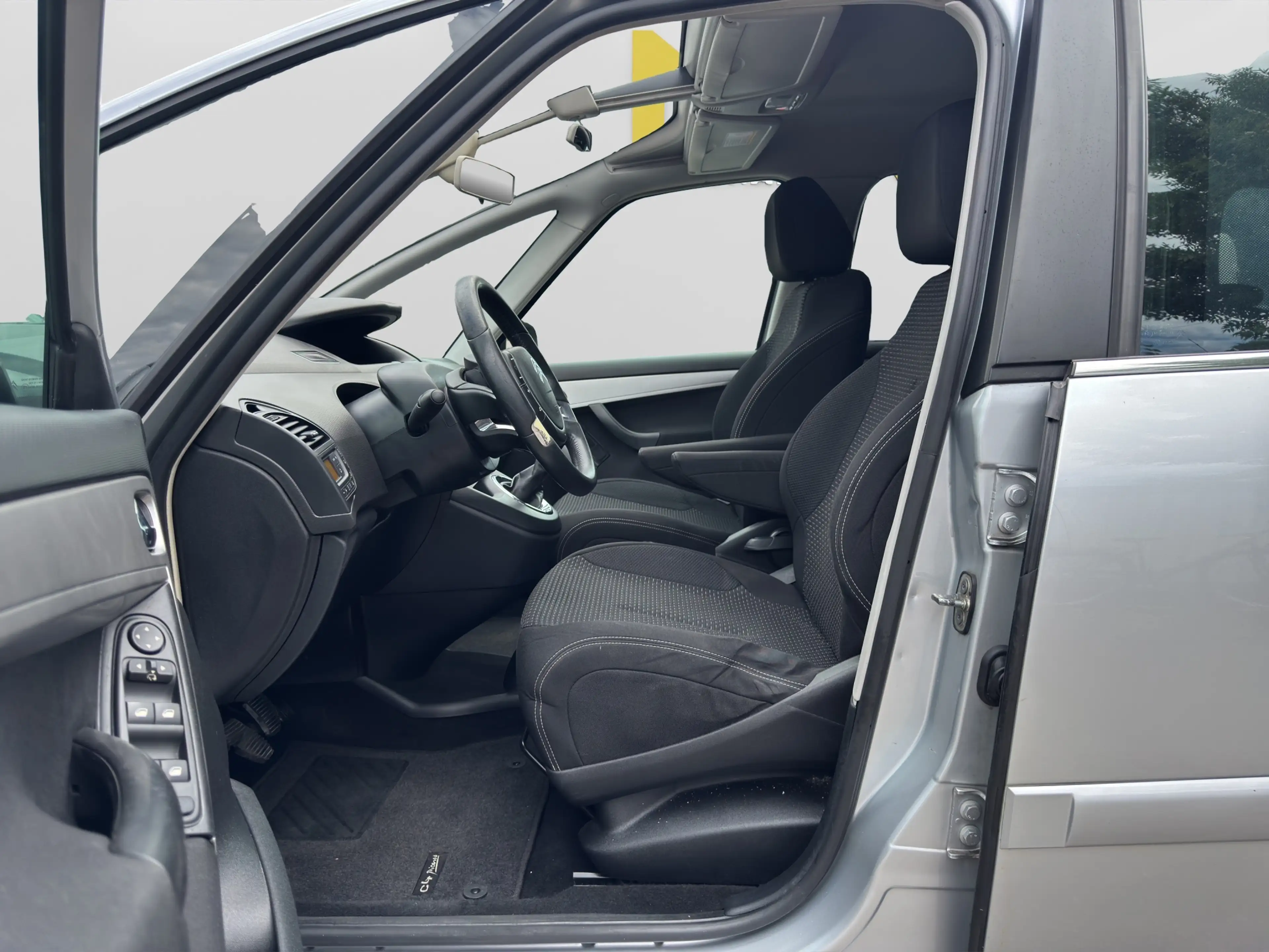 Citroen Grand C4 Picasso Tendance — photo 10