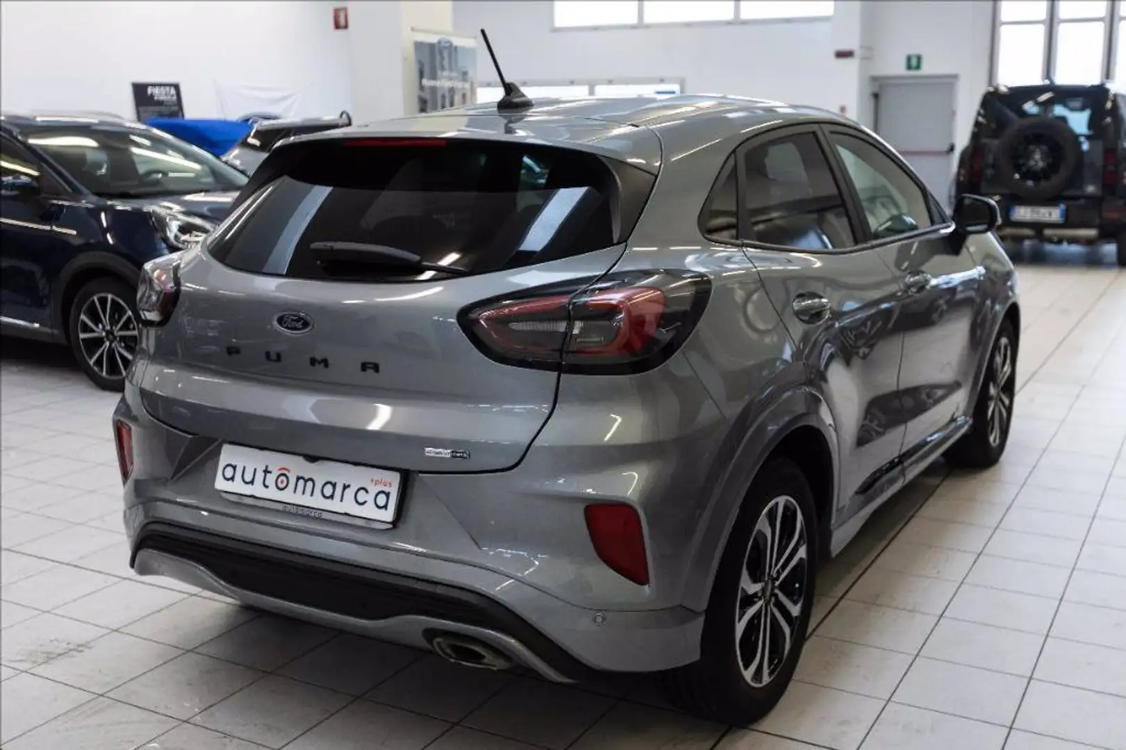 Ford Puma 1.0 ecoboost h ST-Line s&s 125cv auto Gris - 2
