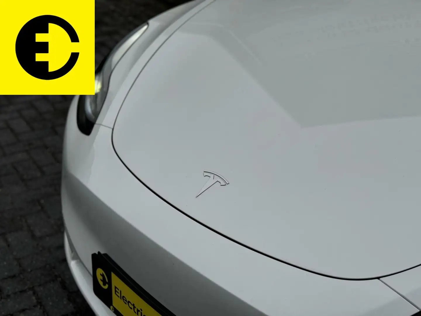Tesla Model Y Long Range AWD 75 kWh | Autopilot | incl. BTW White - 2