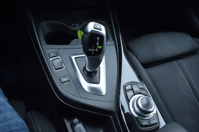 BMW 1 Series view 7