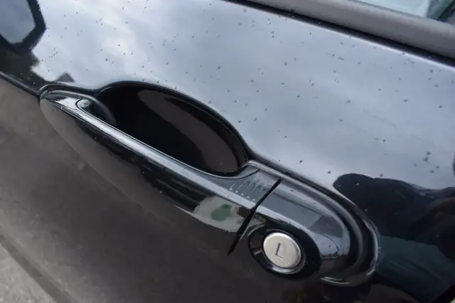 BMW 1 Series view 12