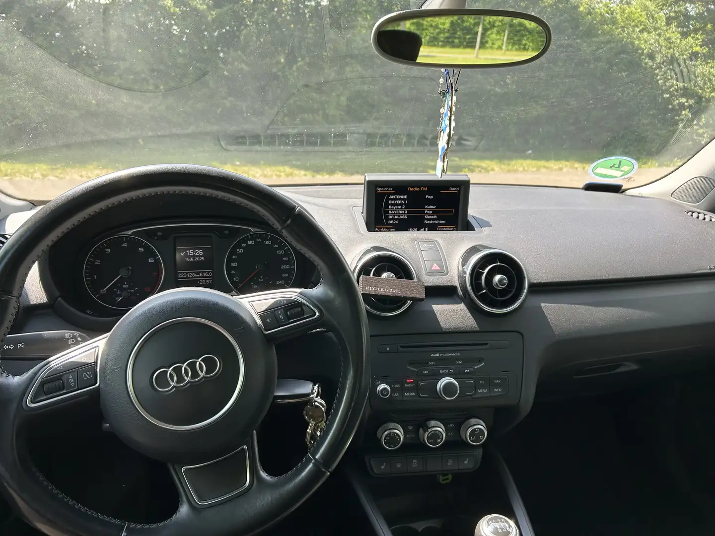 Audi A1 1.4 TFSI Sportback S line Sportpaket - 2
