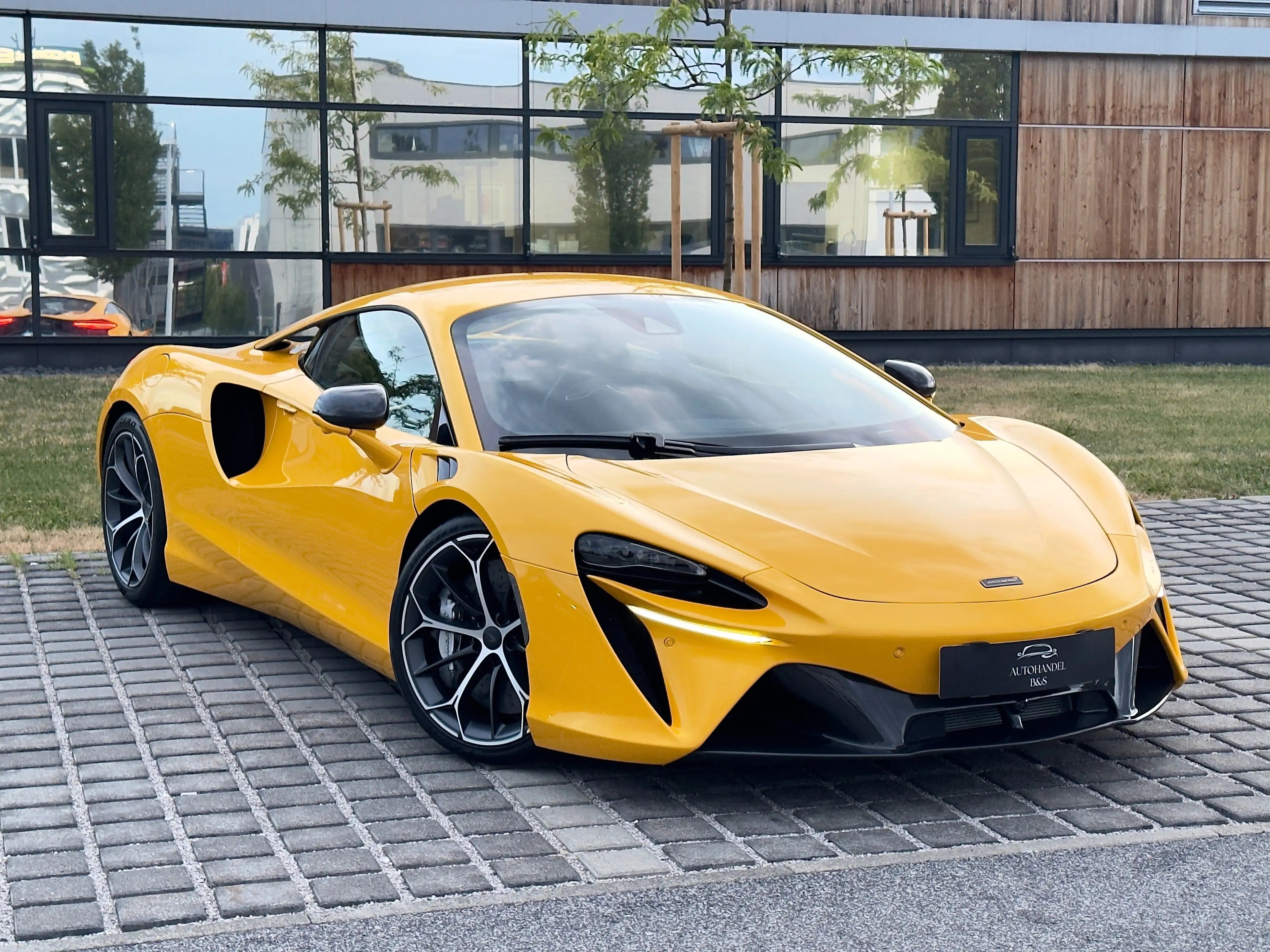 McLaren Artura *MSO, VOLL-CARBON, PERFORMANCE, GARANTIE* — photo 11