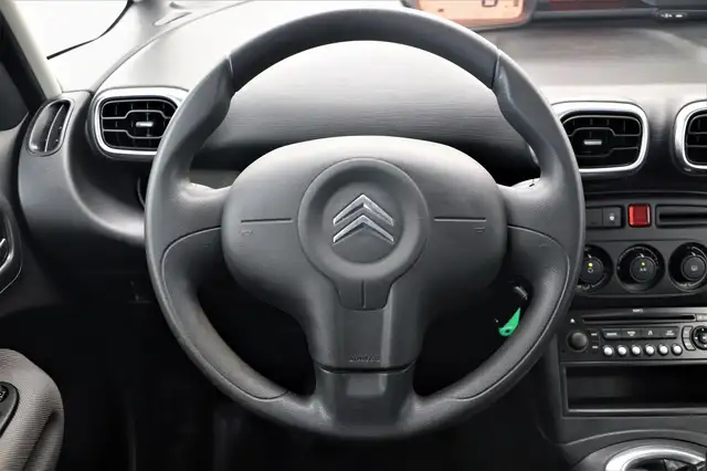 Citroen C3 Picasso view 14