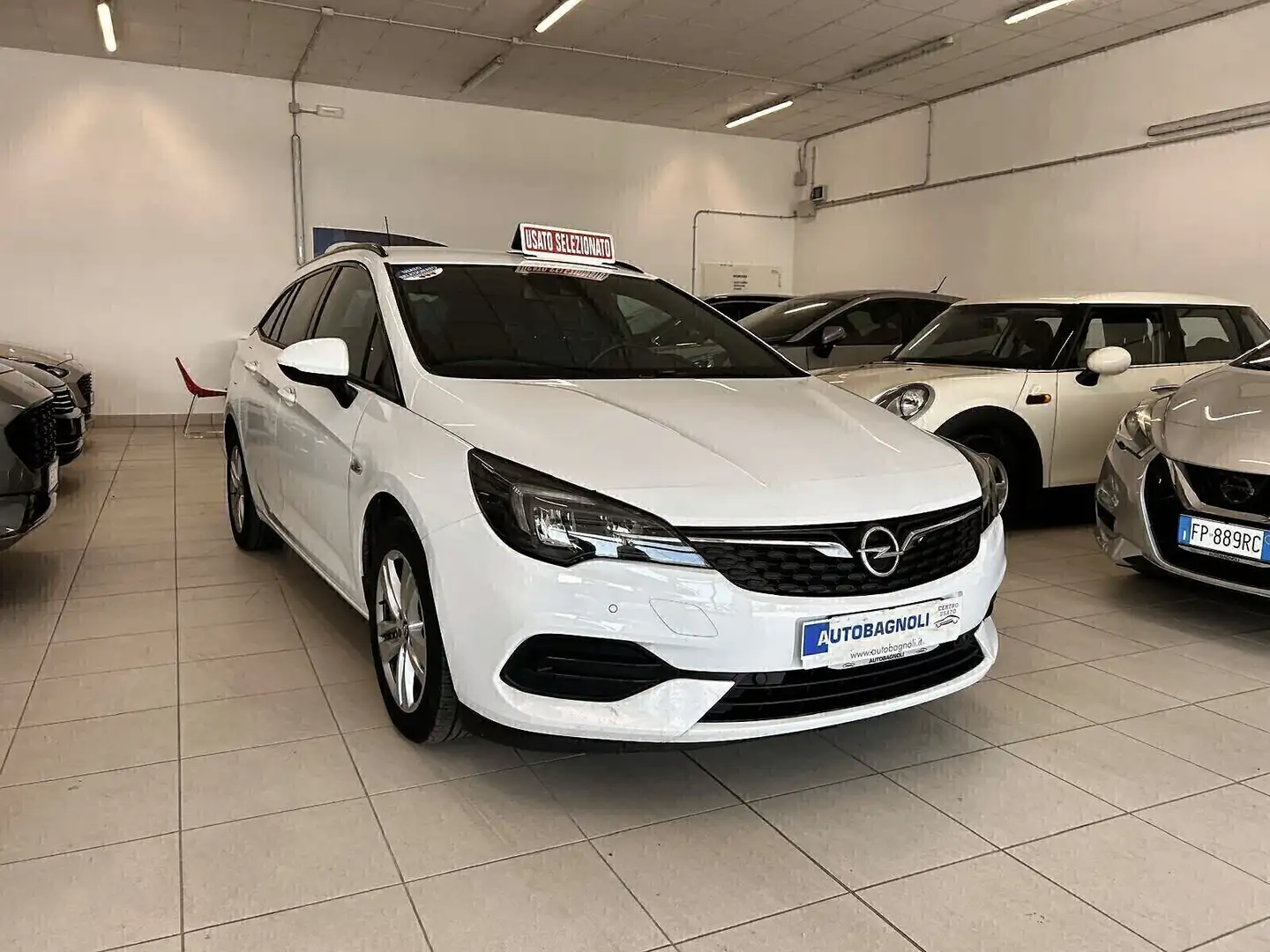 Opel Astra Sports Tourer GS LINE 1.5 CDTI AT9 SPOTICAR Blanco - 2