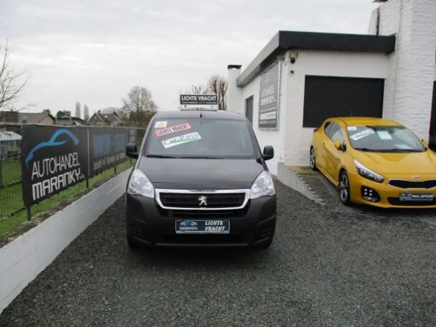 Peugeot Partner 1.6HDI AD BLUE GALICIA LICHTE VRACHT 3PL AIRCO PDC Siyah - 2