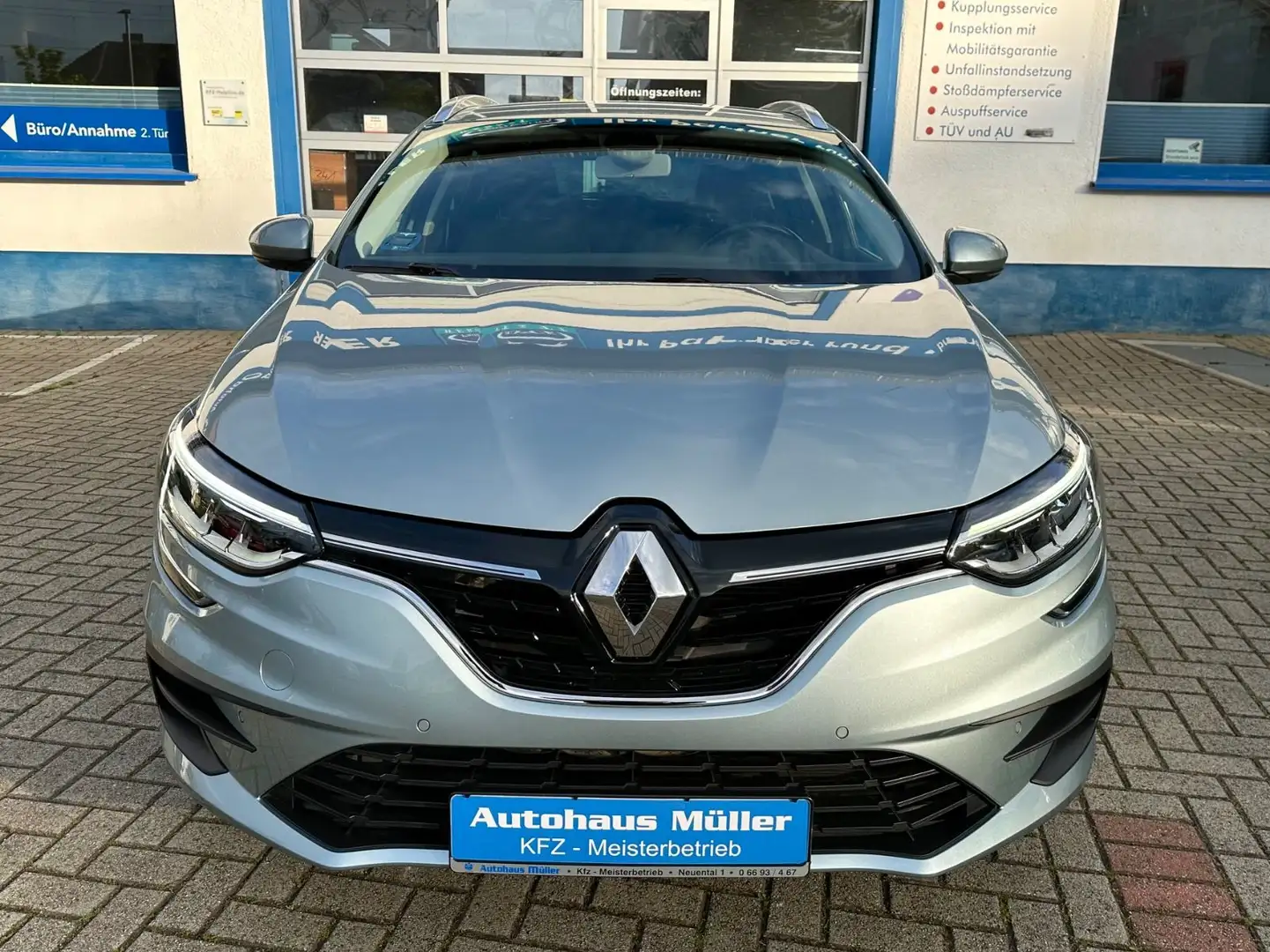 Renault Megane E-TECH Plug-In 160 Zen Grandtour Blue - 2