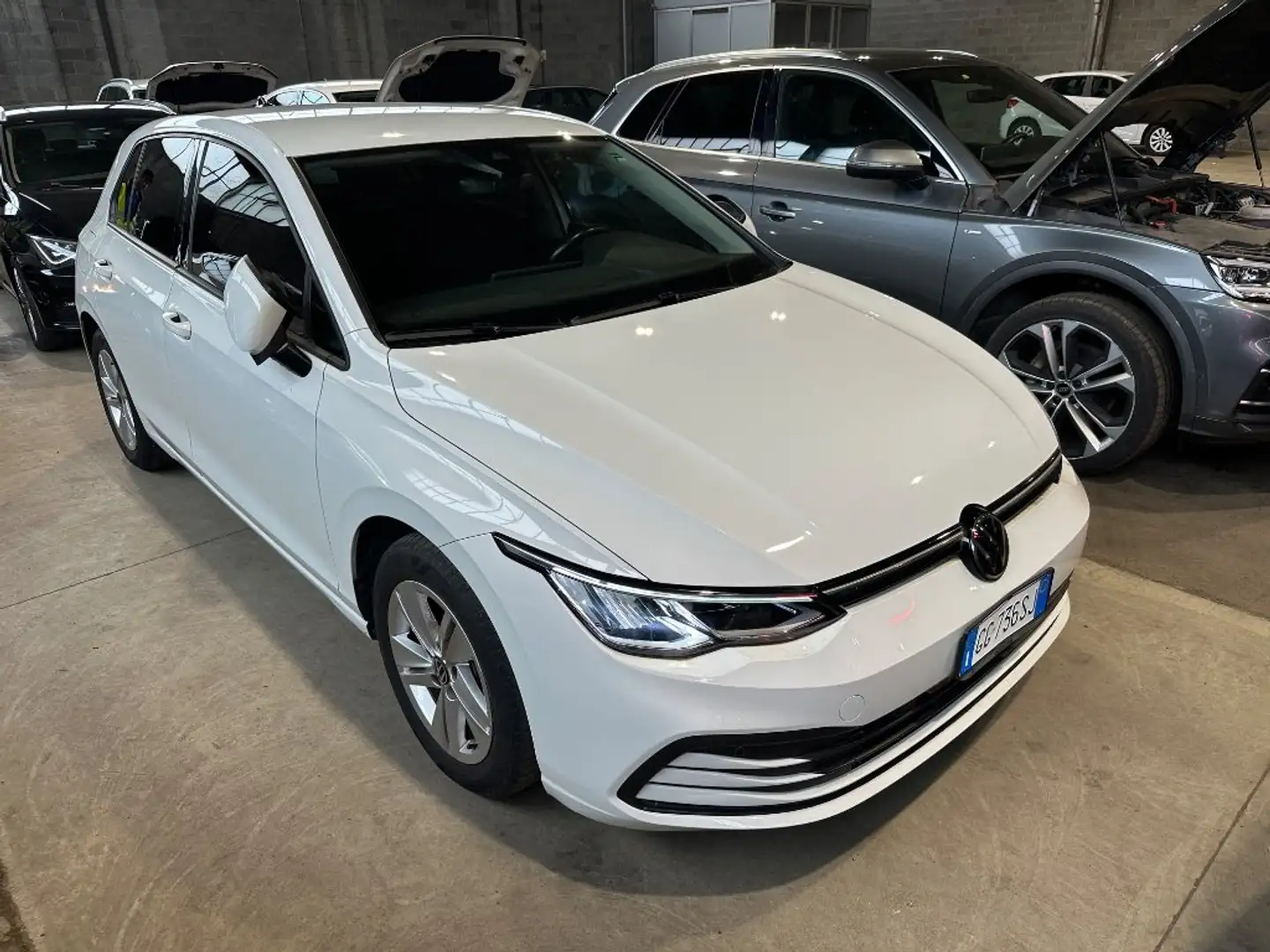 Volkswagen Golf Golf VIII 2020 1.0 etsi evo Life 110cv dsg - 1