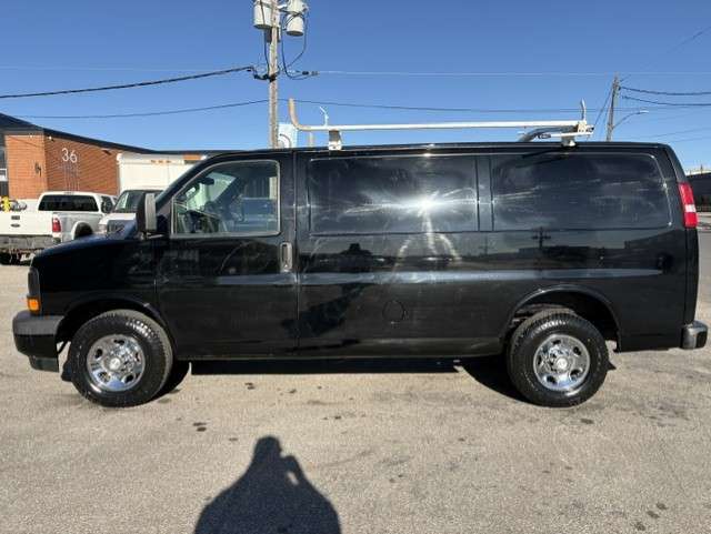 2017 Chevrolet Express 2500 Cargo Van