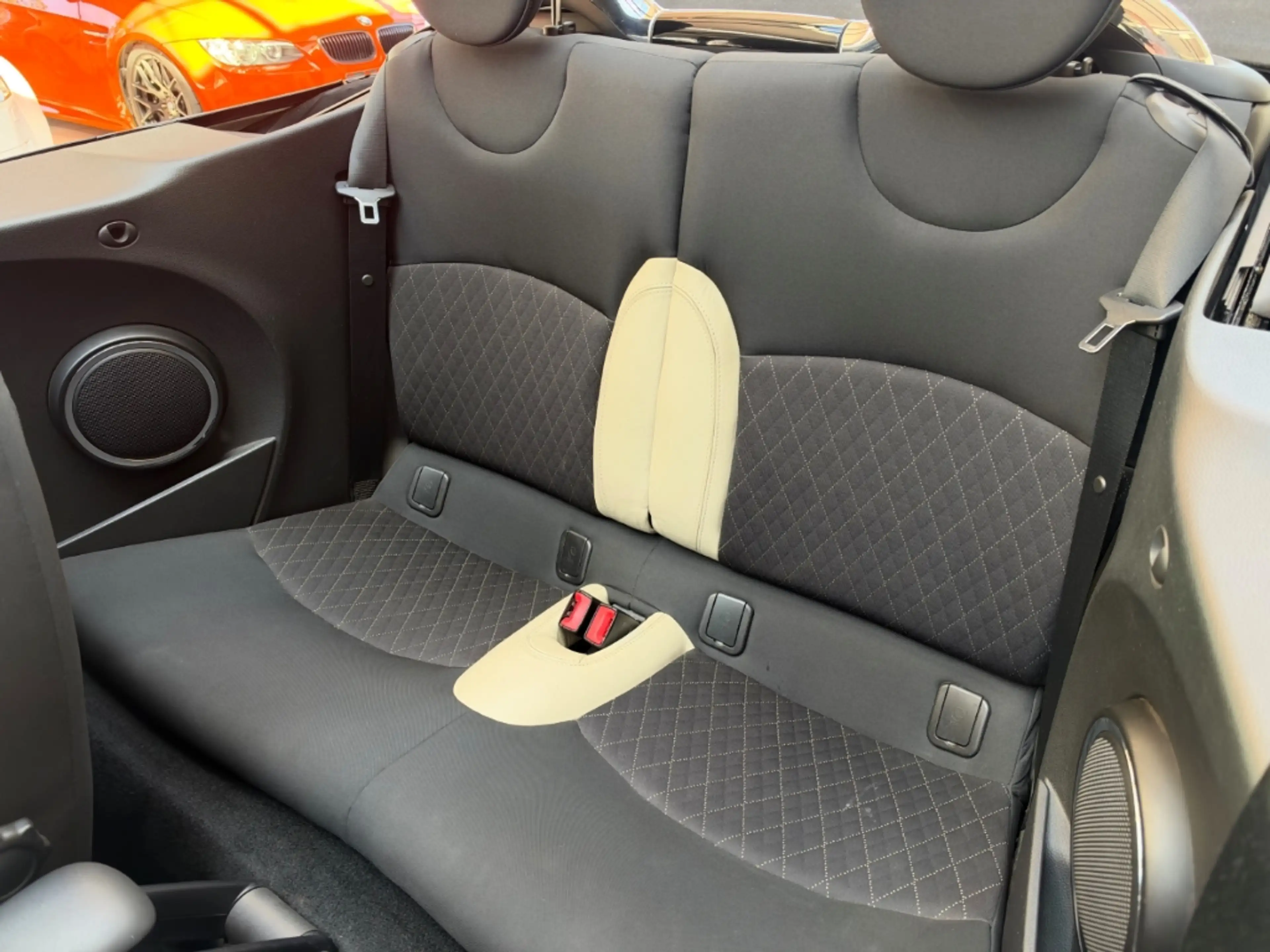 MINI Cooper Cabrio El. Verdeck Bi-Xenon Klimaautom Ambientebeleuchtun — photo 13