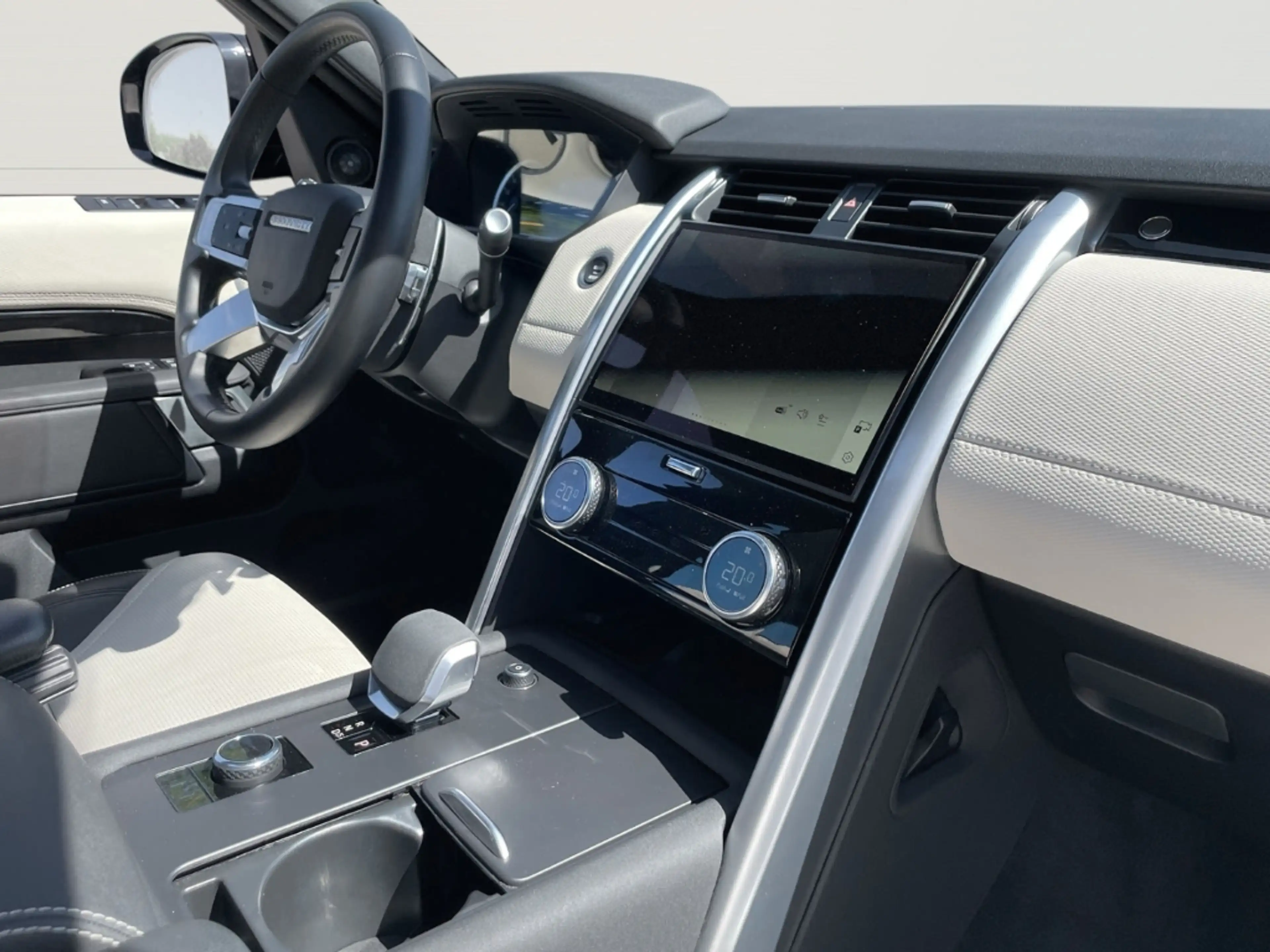 Land Rover Discovery D250 R-Dynamic SE+7Sitzer+Pano+AHK+ACC+DAB — photo 14