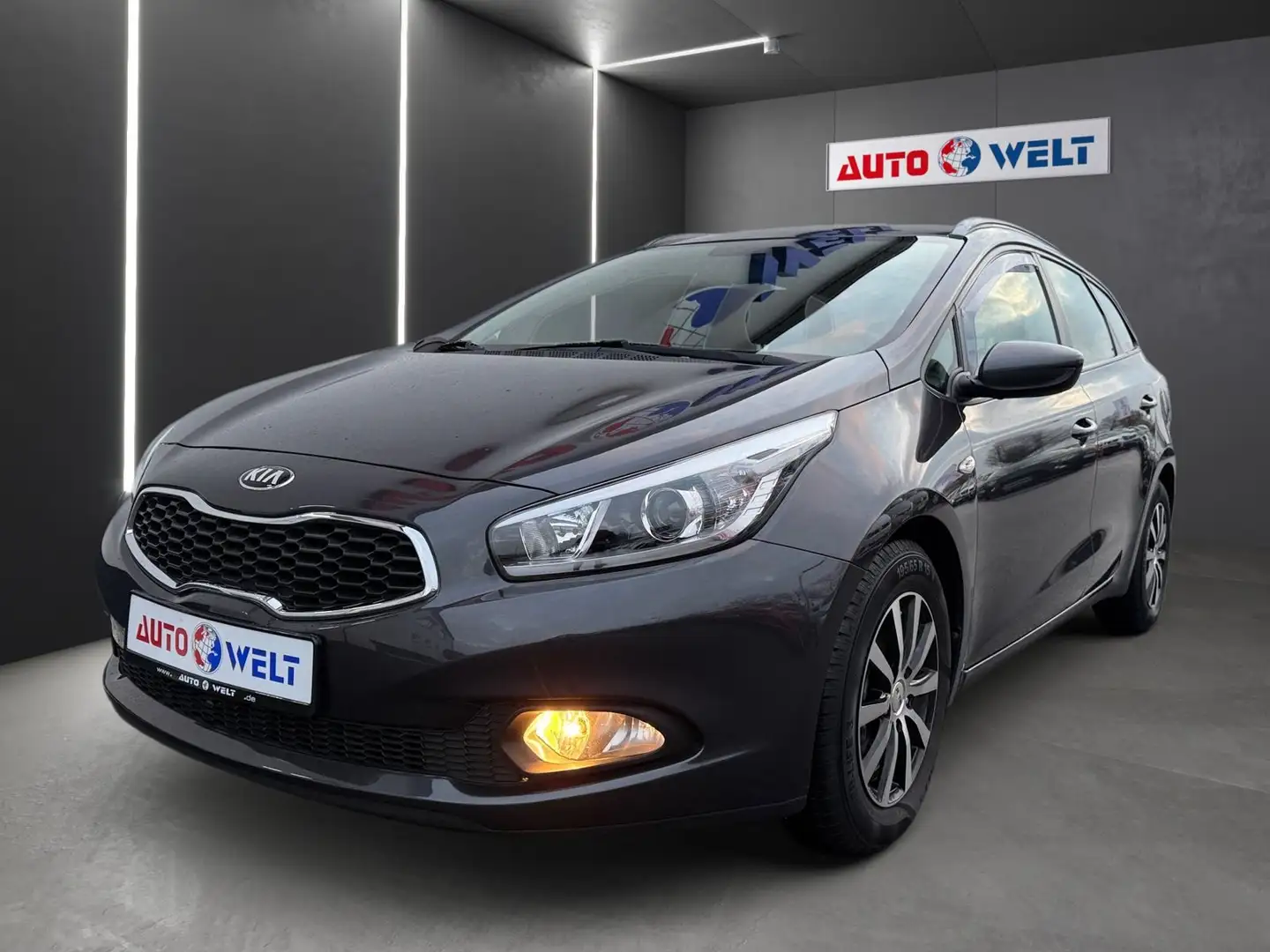 Kia Ceed SW / cee'd SW Ceed SW 1.4i Edition 1.Hand Klima Tempomat Grau - 1