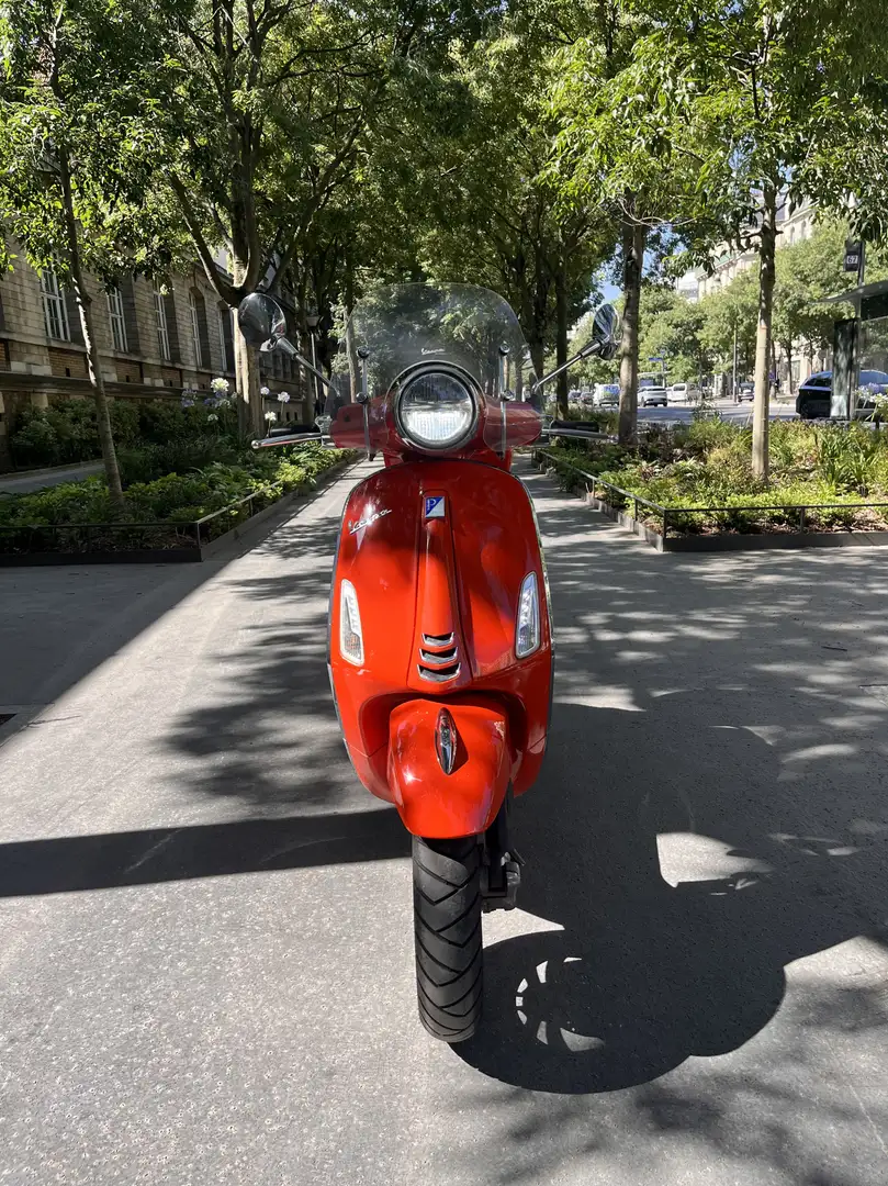 Vespa Primavera 125 Orange - 1