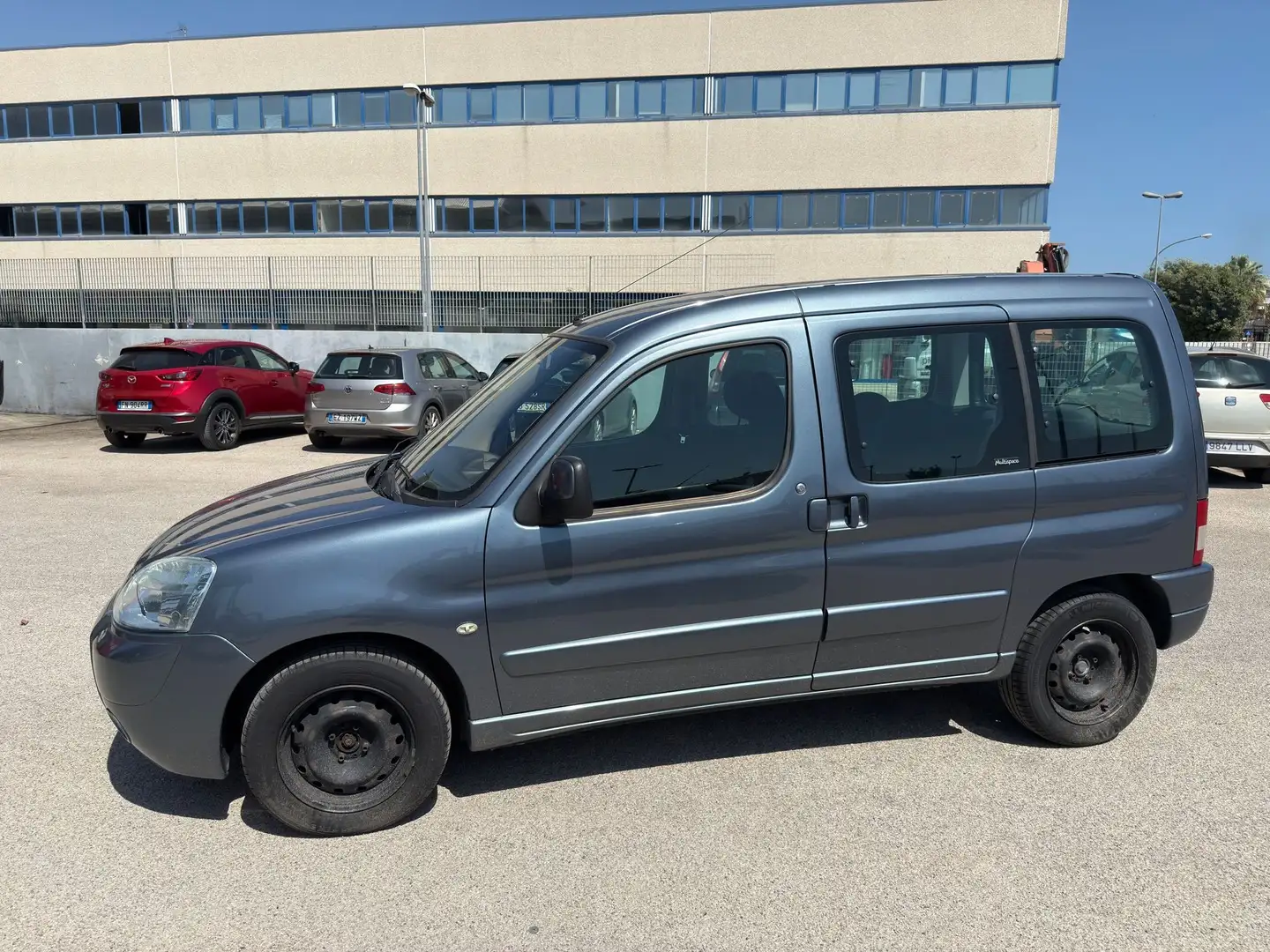 Citroen Berlingo Berlingo 1.6 hdi 90cv Grigio - 2