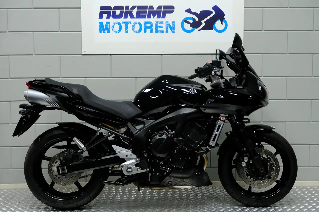Yamaha FZ 6