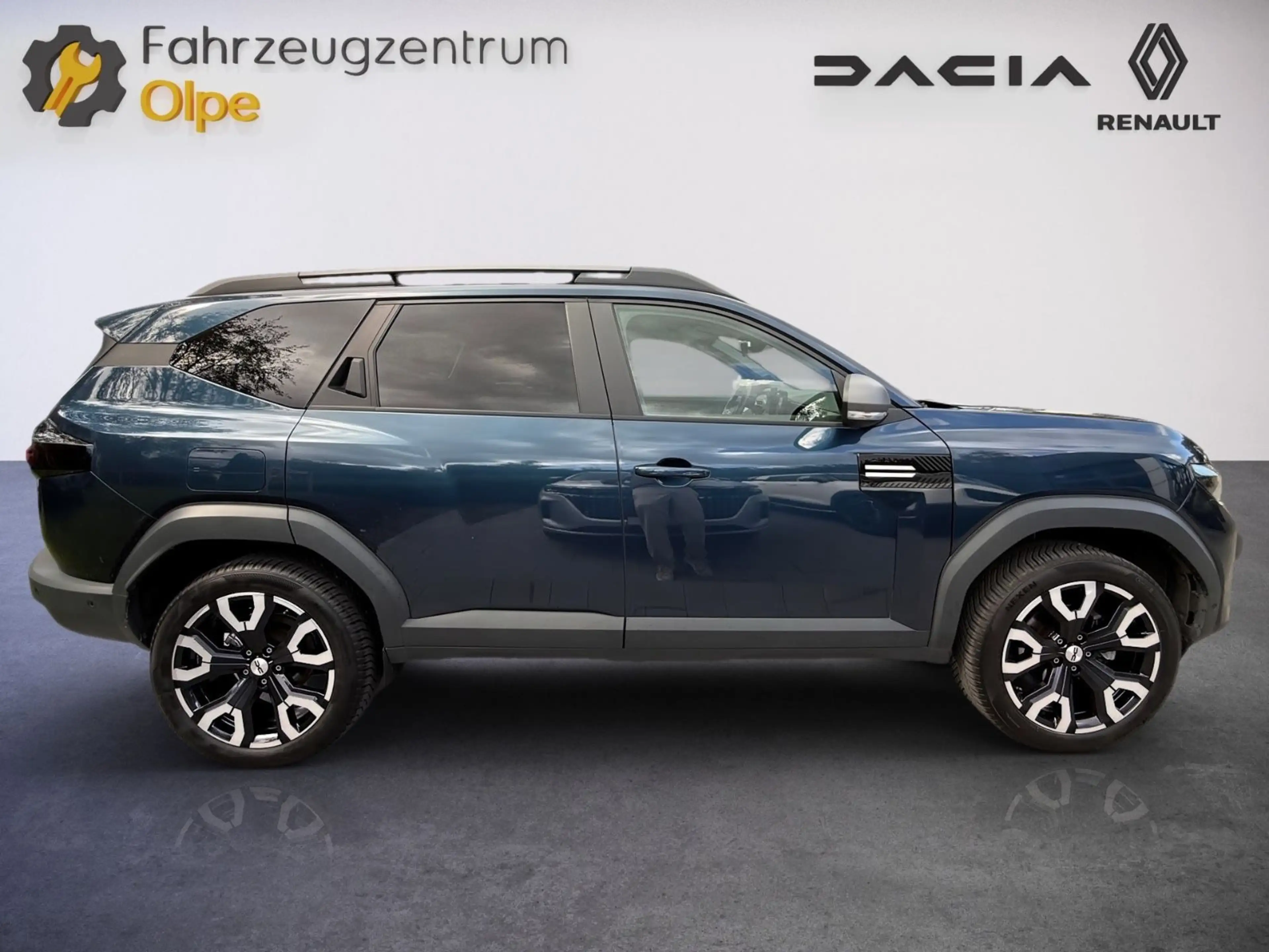 Dacia Bigster Hybrid 155 Journey, City/ Winterpaket+ — photo 4