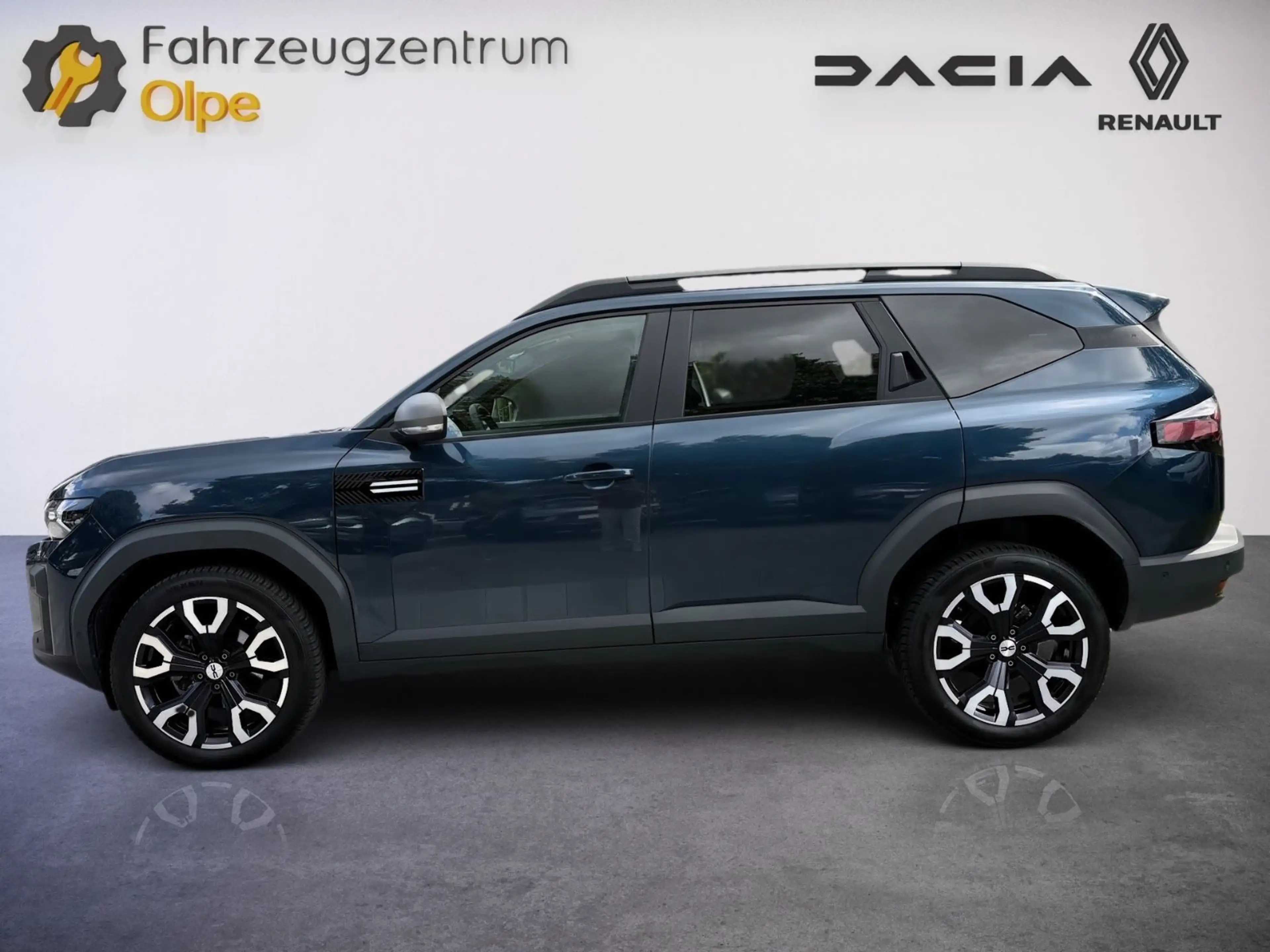 Dacia Bigster Hybrid 155 Journey, City/ Winterpaket+ — photo 7