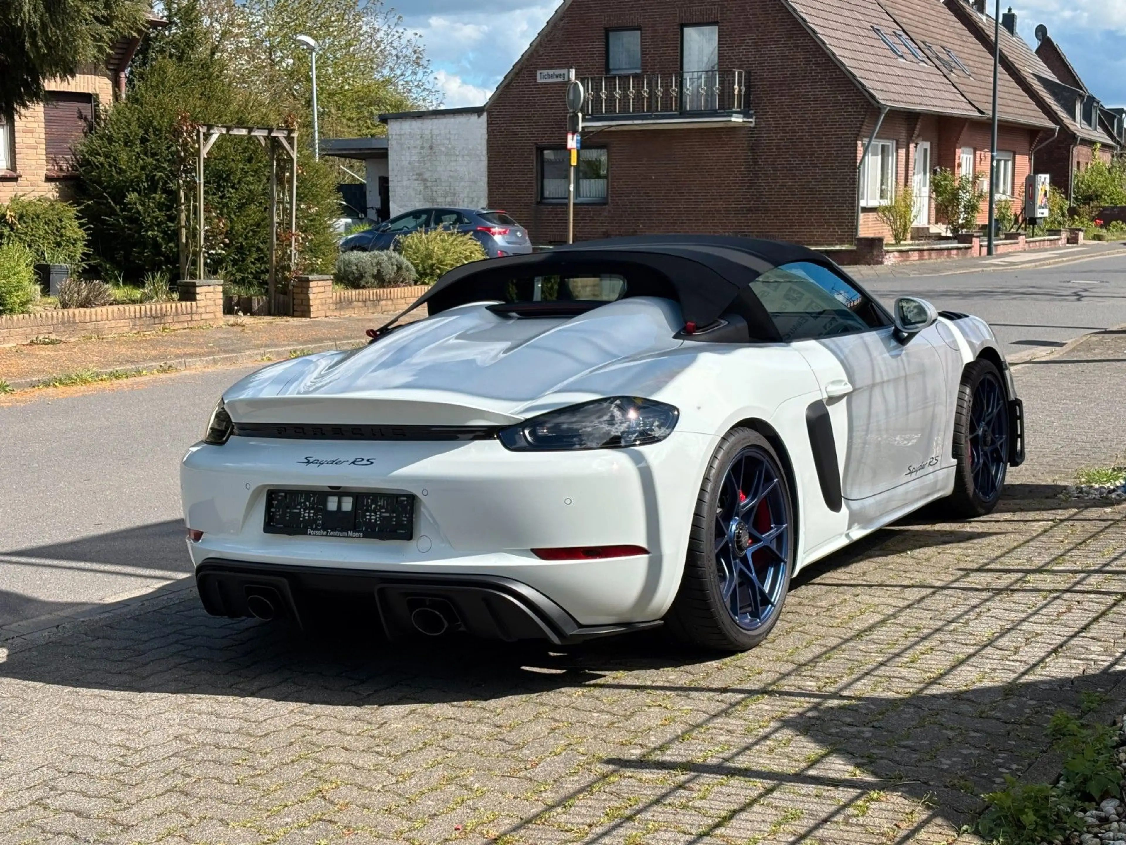 Porsche Boxster Spyder RS — photo 14