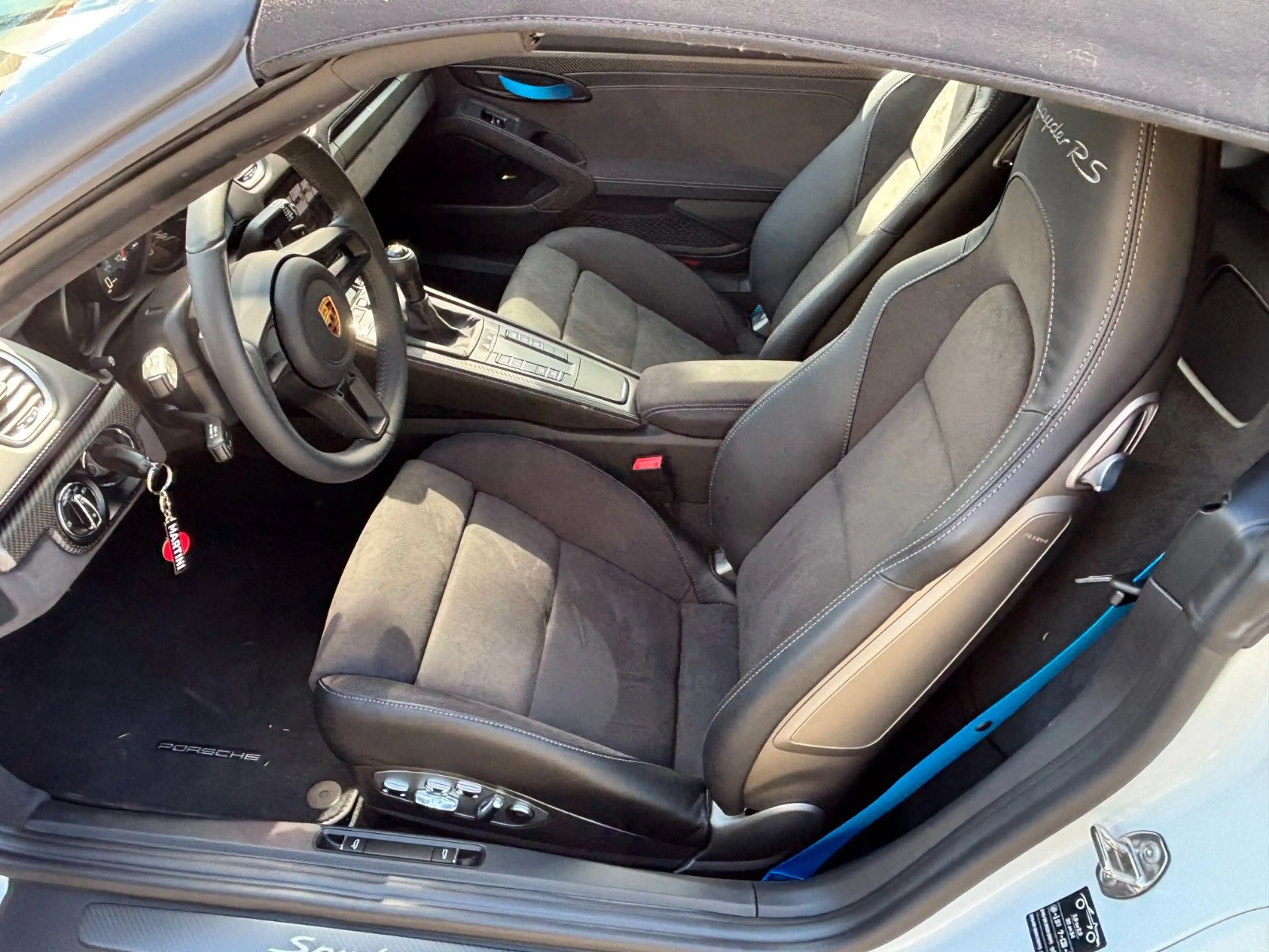 Porsche Boxster Spyder RS — photo 10