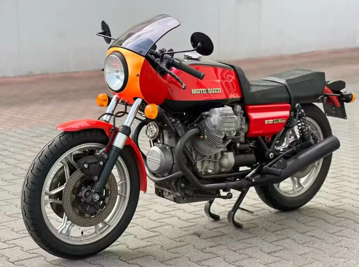 Moto Guzzi Le Mans 1 Rot - 1