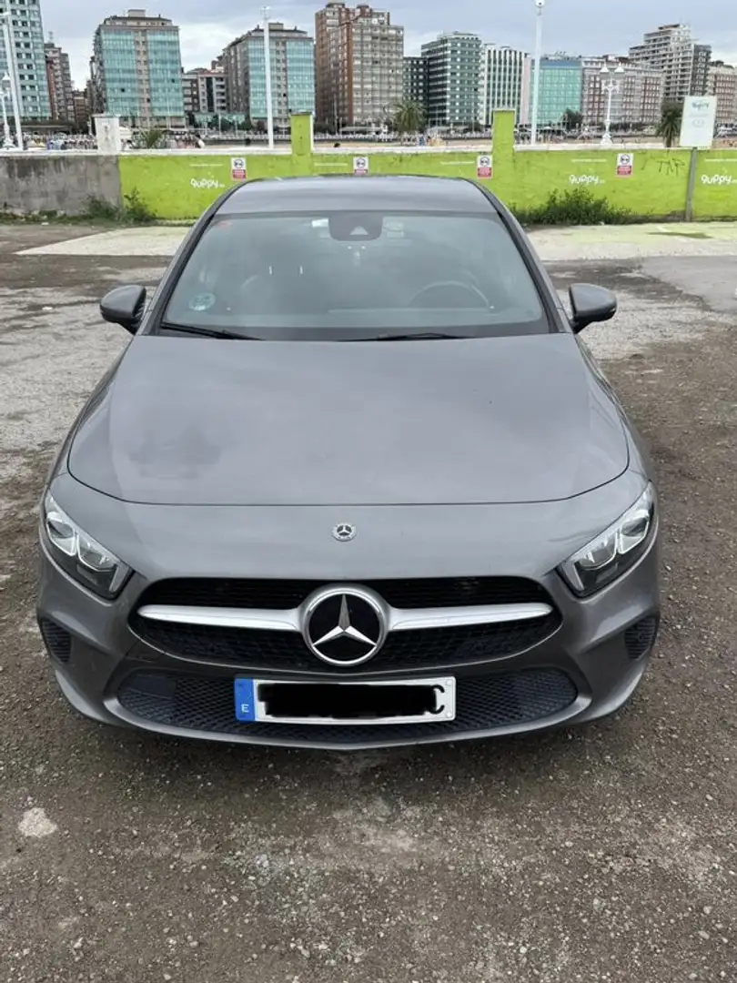 Mercedes-Benz A 180 180d - 1