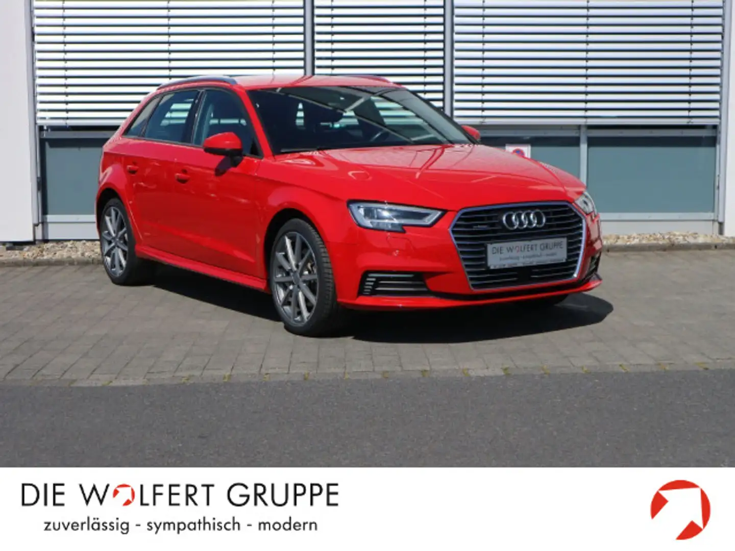 Audi A3 40 e-tron S tronic 0,5%*Matrix*AHK* Rot - 1