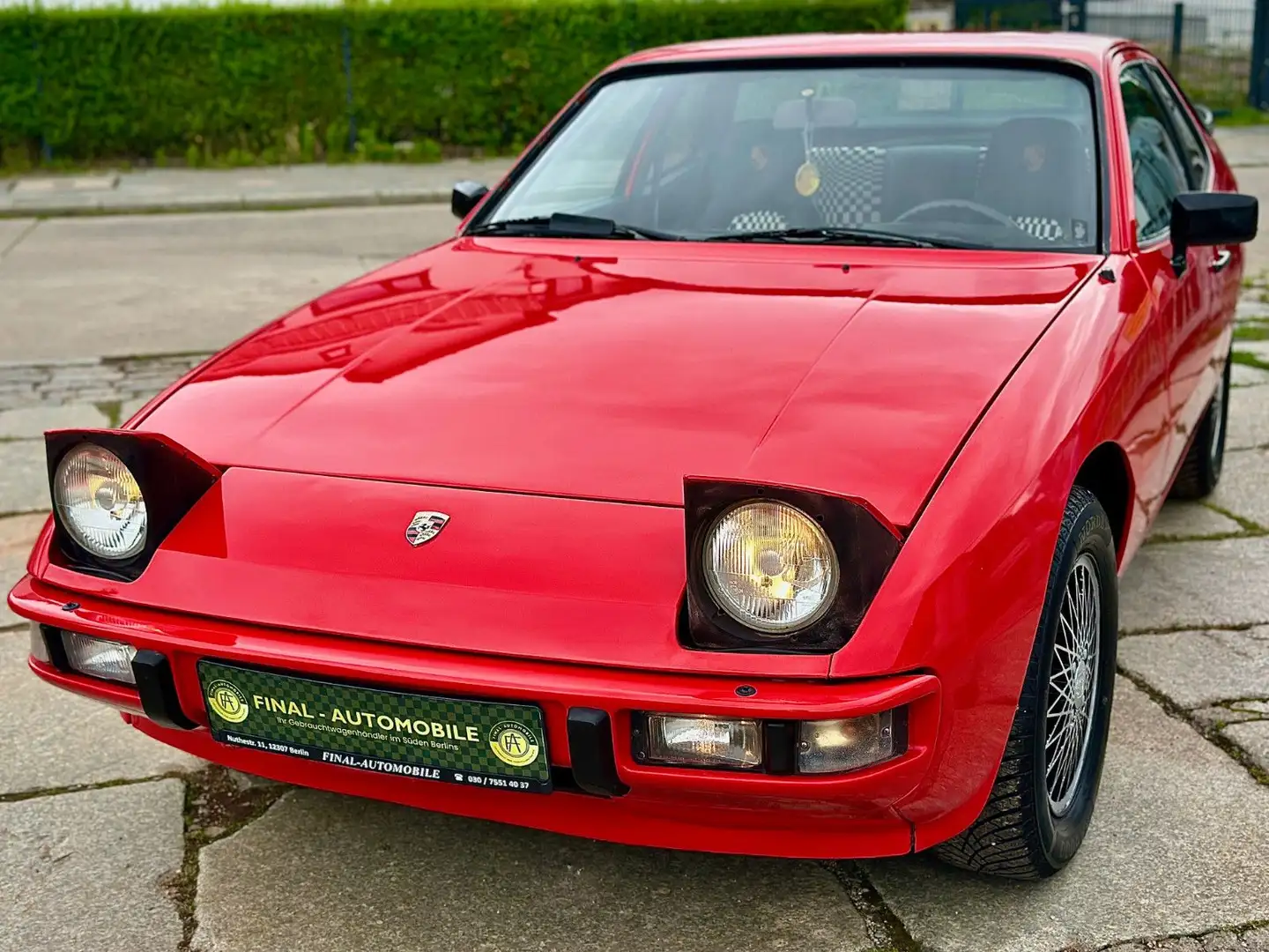 Porsche 924 2.0 Coupe * hingucker * H-Zulassung * 15" LM Rot - 2