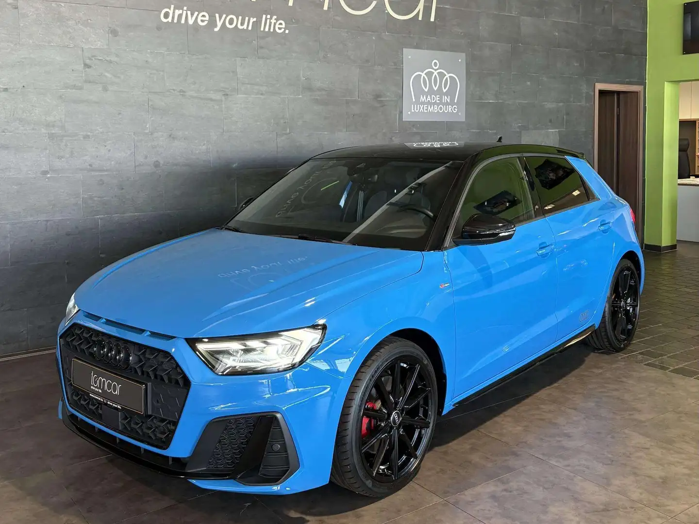 Audi A1 A1 Sportback S-Line 40 TFSI S-Tronic Bleu - 2