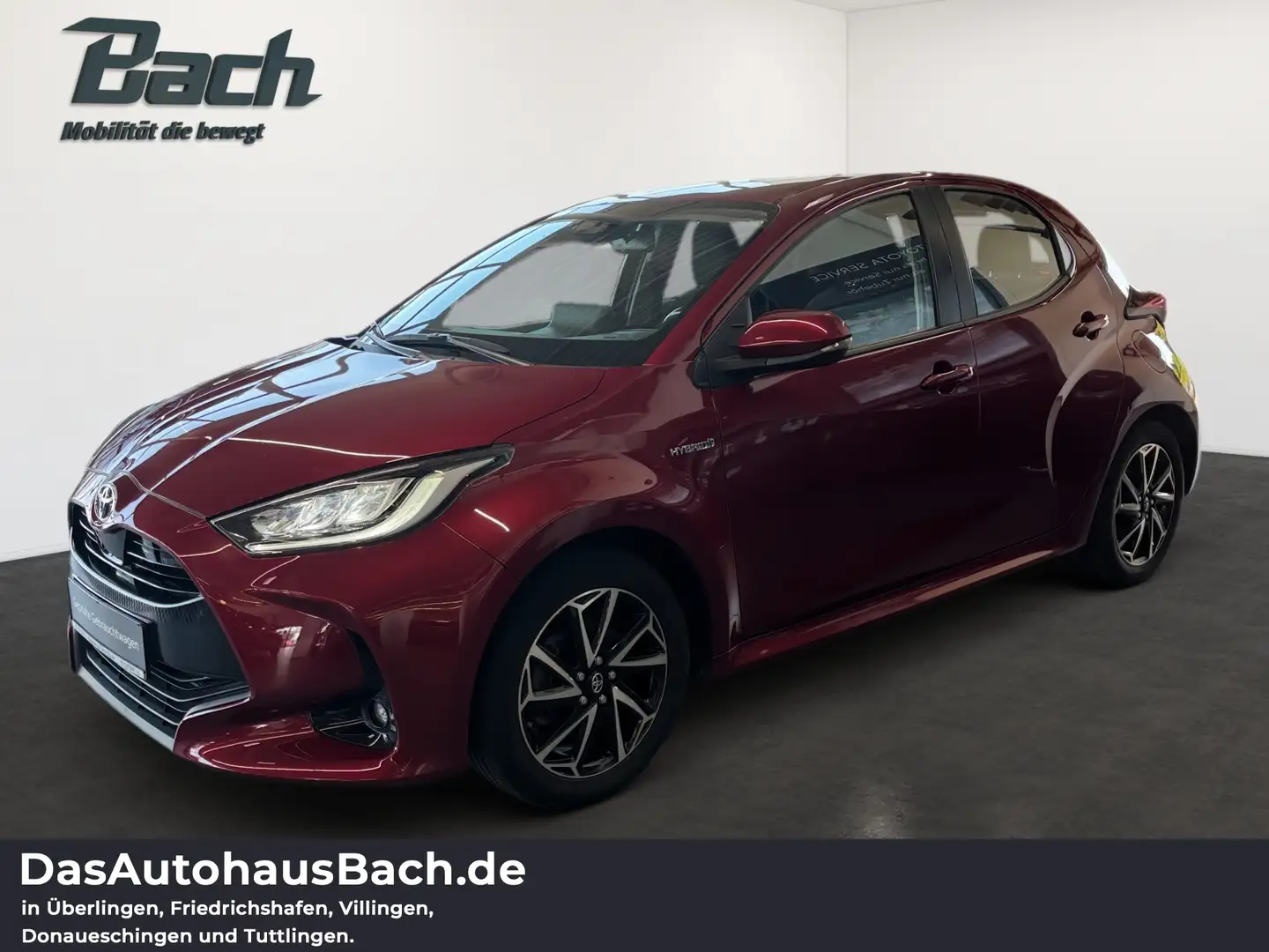 Toyota Yaris 1.5l Hybrid Club Rood - 1