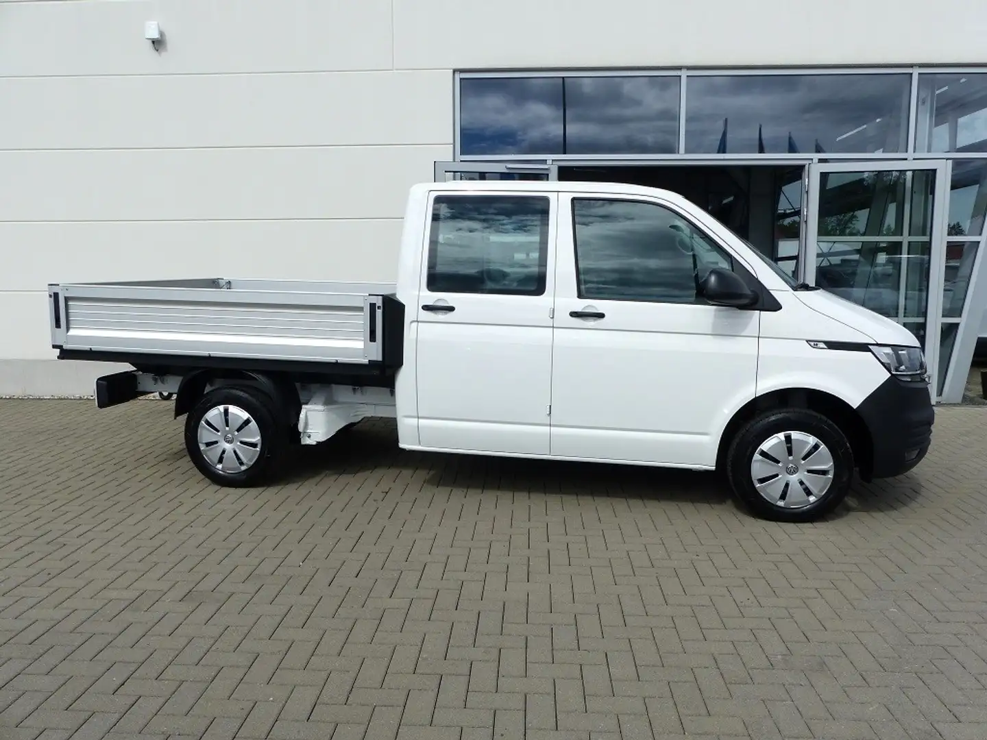 Volkswagen T6.1 Transporter Pritsche 2.0 TDI DoKa LR *AHK*Klima*ZV* Alb - 1