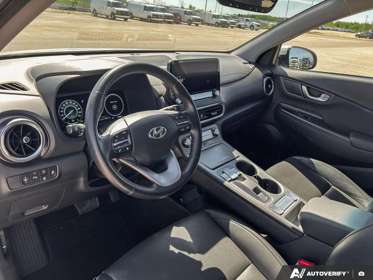 Hyundai KONA fotografie Hyundai KONA