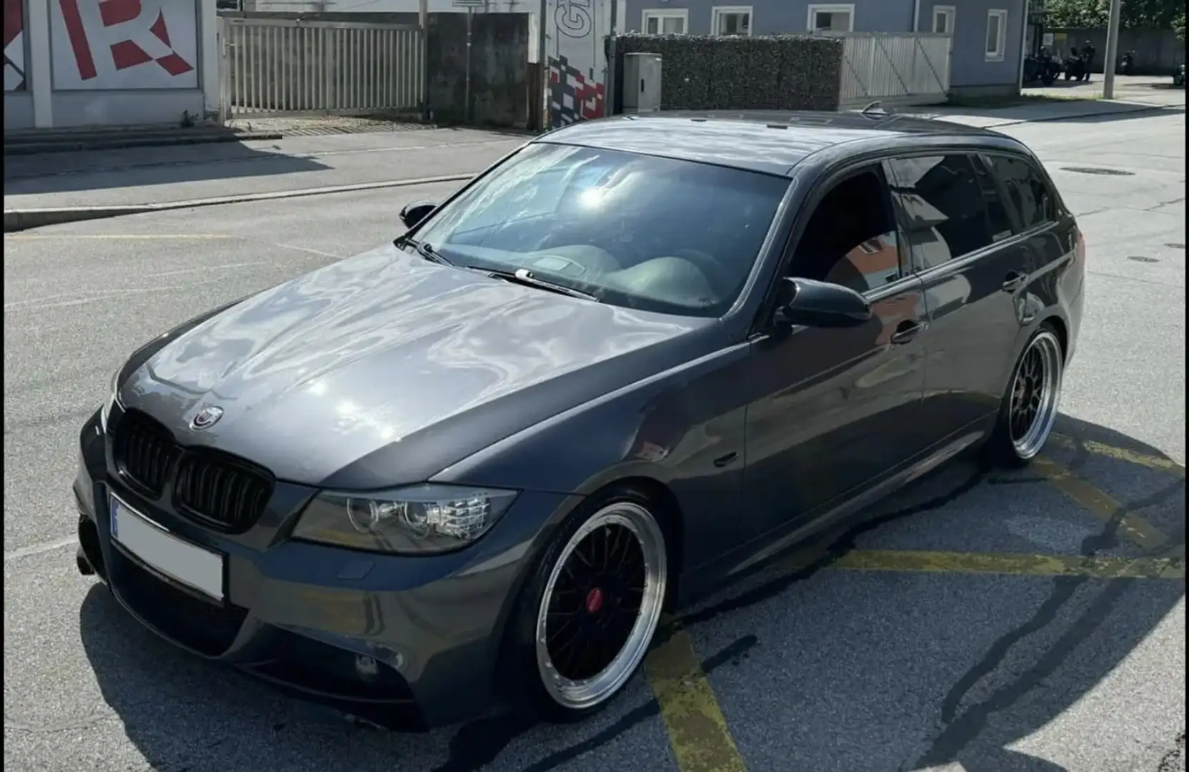 BMW 335 335i Touring Aut. - 1