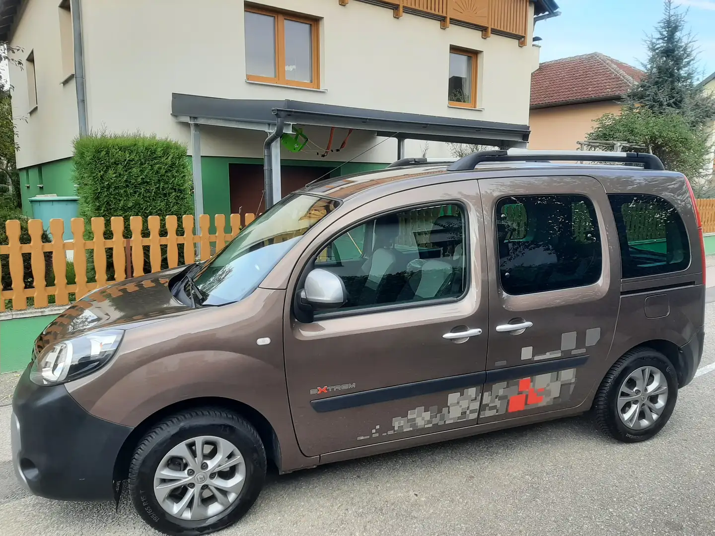 Renault Kangoo Kangoo eXtrem R-Link Energy dCi 110 eXtrem R-Link Braun - 1