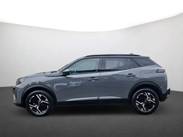 Peugeot 2008 view 5