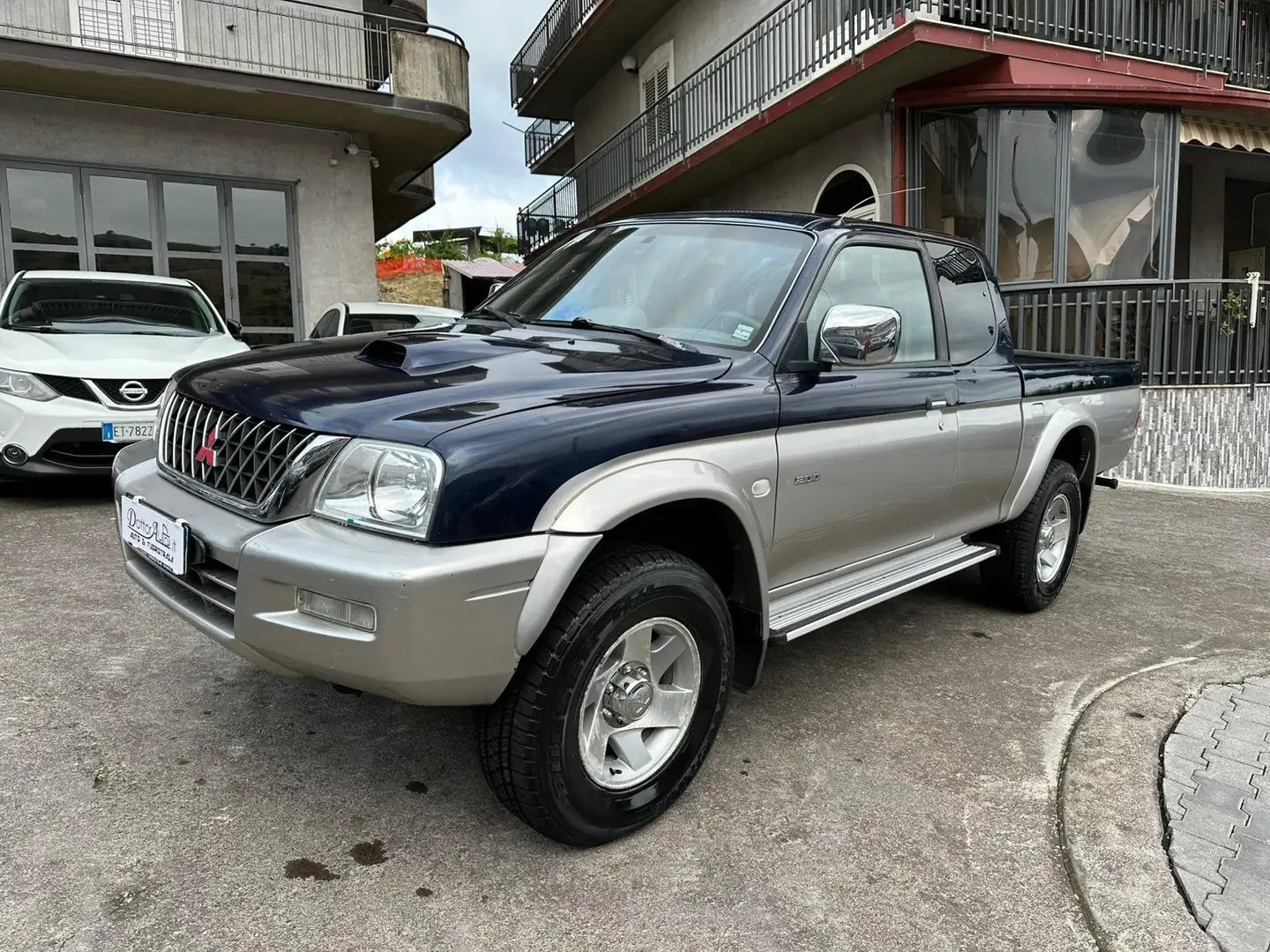 Mitsubishi L200 c.cab 2.5 tdi GLS 4wd 115cv Blu/Azzurro - 1