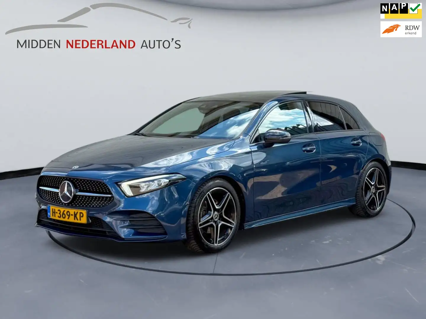 Mercedes-Benz A 180 Business Solution AMG * PANORAMA DAK * CAMERA * AM Bleu - 1